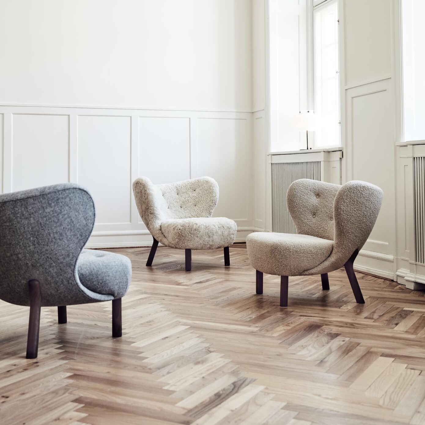 Little Petra VB1 Lounge Chair Frame Walnut