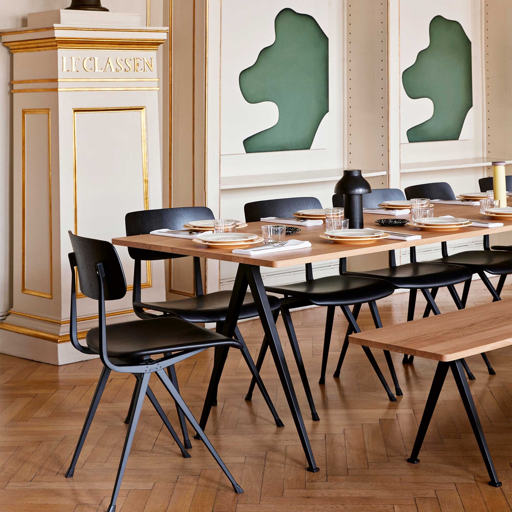 Pyramid 02 Table Black Base 190x85cm