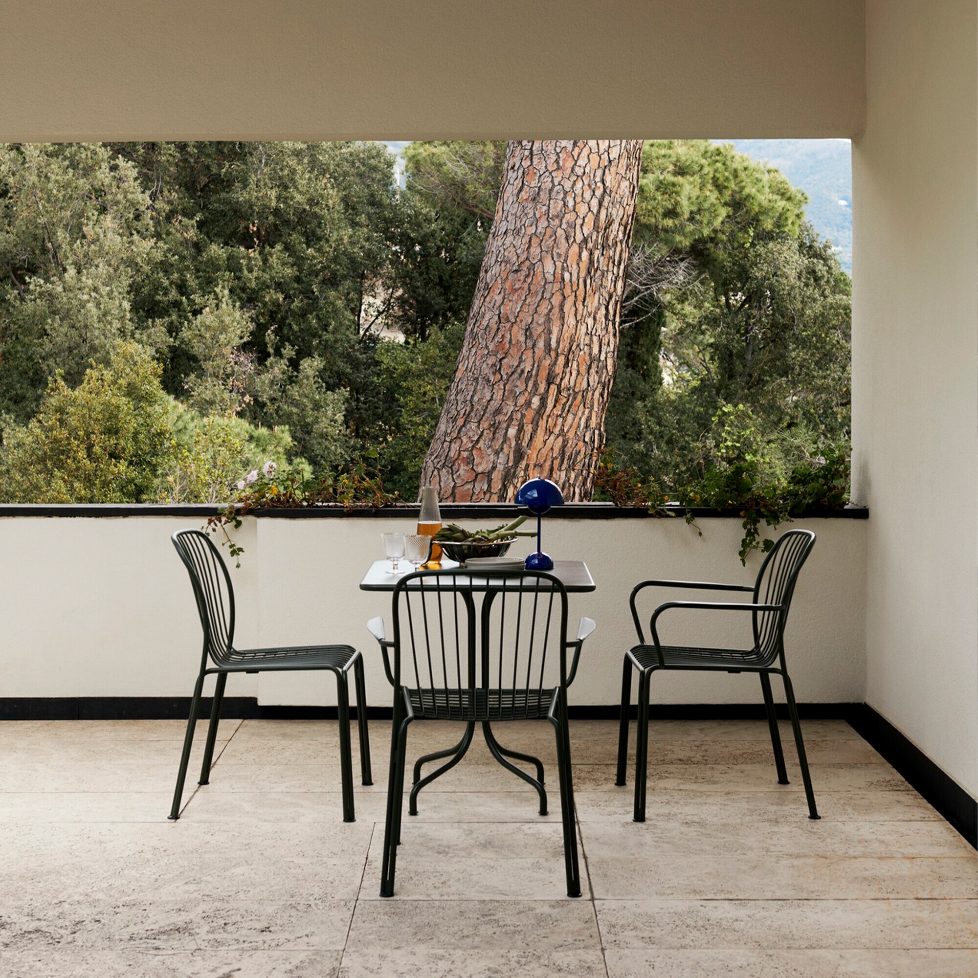 Thorvald SC97 Café Garden Table