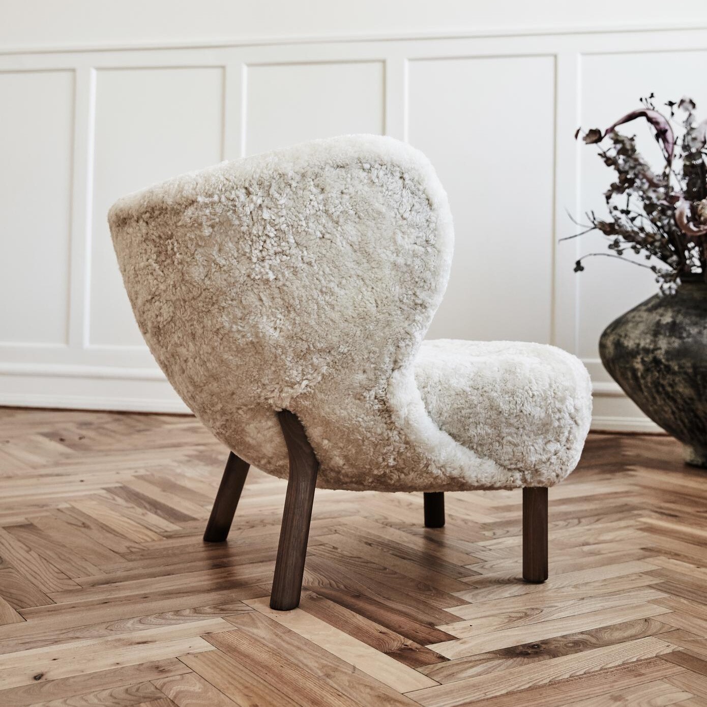 Little Petra VB1 Lounge Chair Frame Walnut