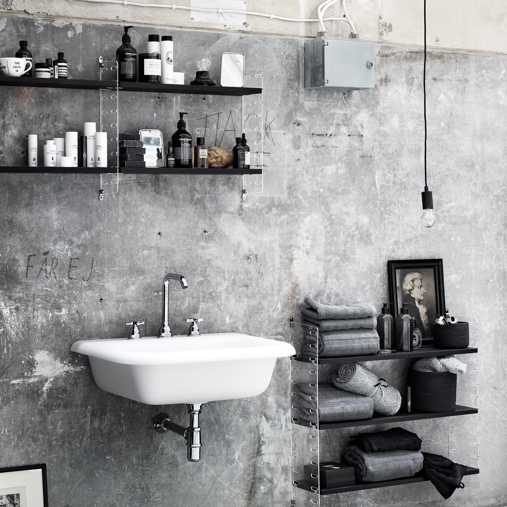 String System Wall Ladder Acrylic Glass 75x30cm