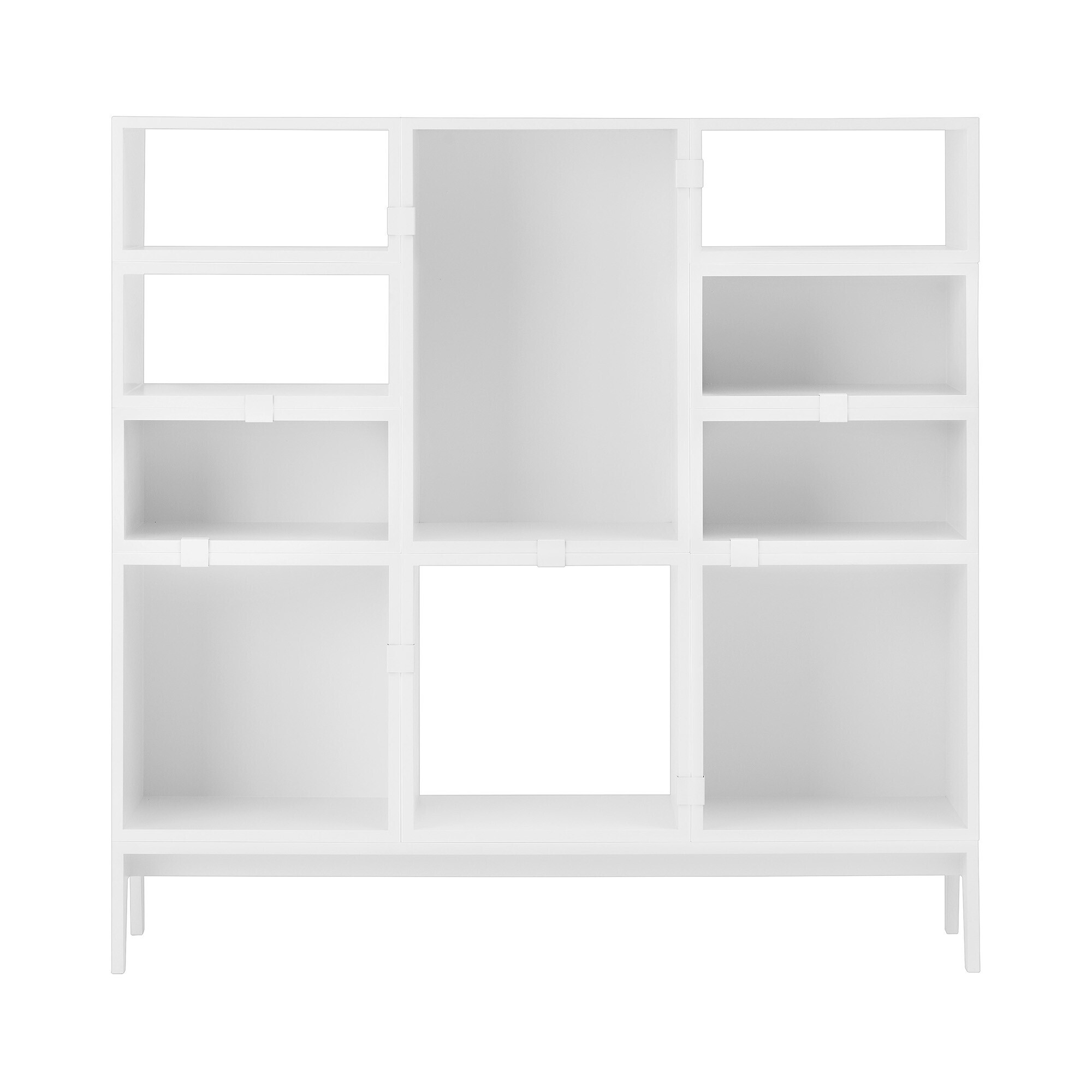 Stacked 2.0 Podium with Tube Frame 131x35cm