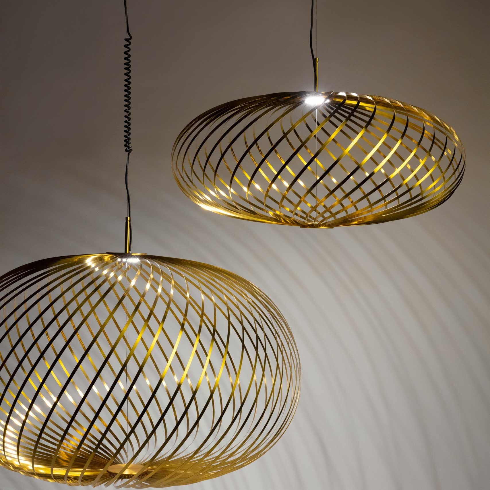 Spring LED Suspension Lamp L