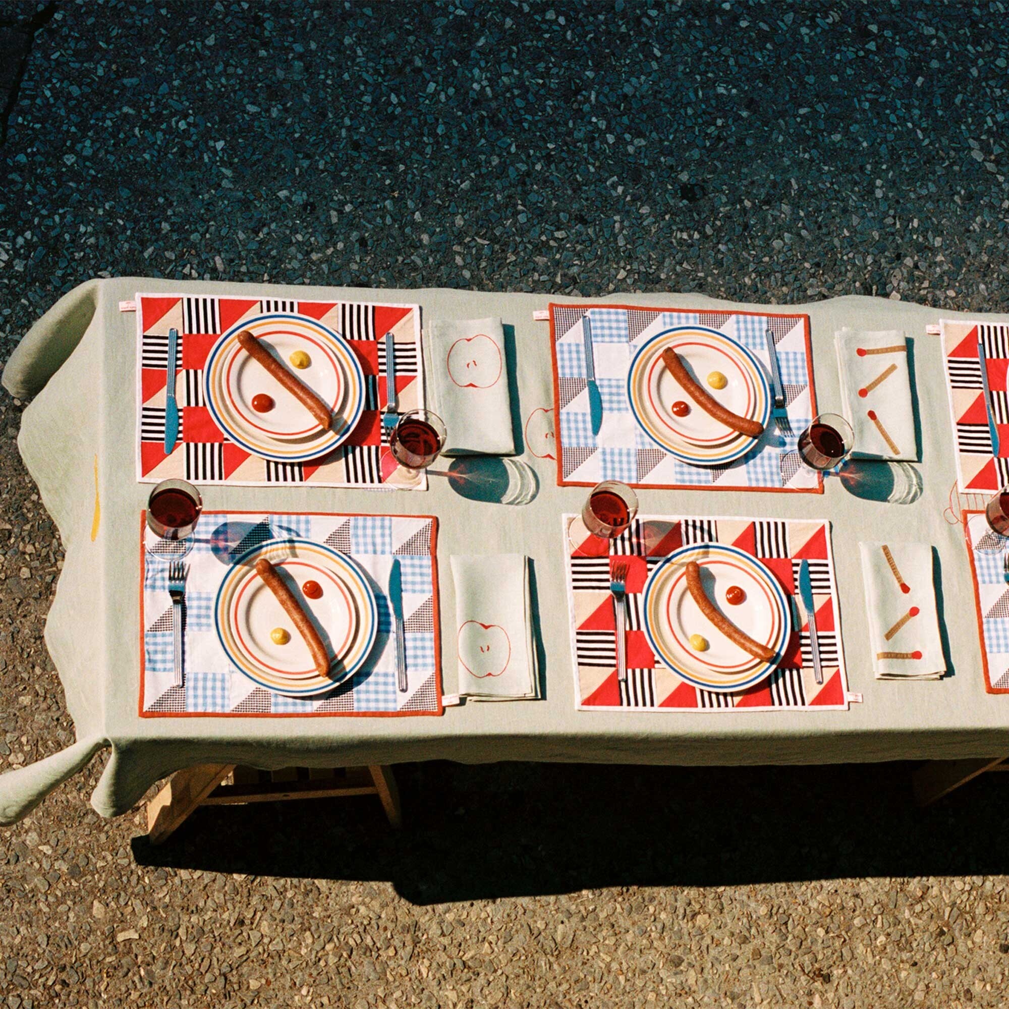 Sobremesa Tablecloth 140x300cm