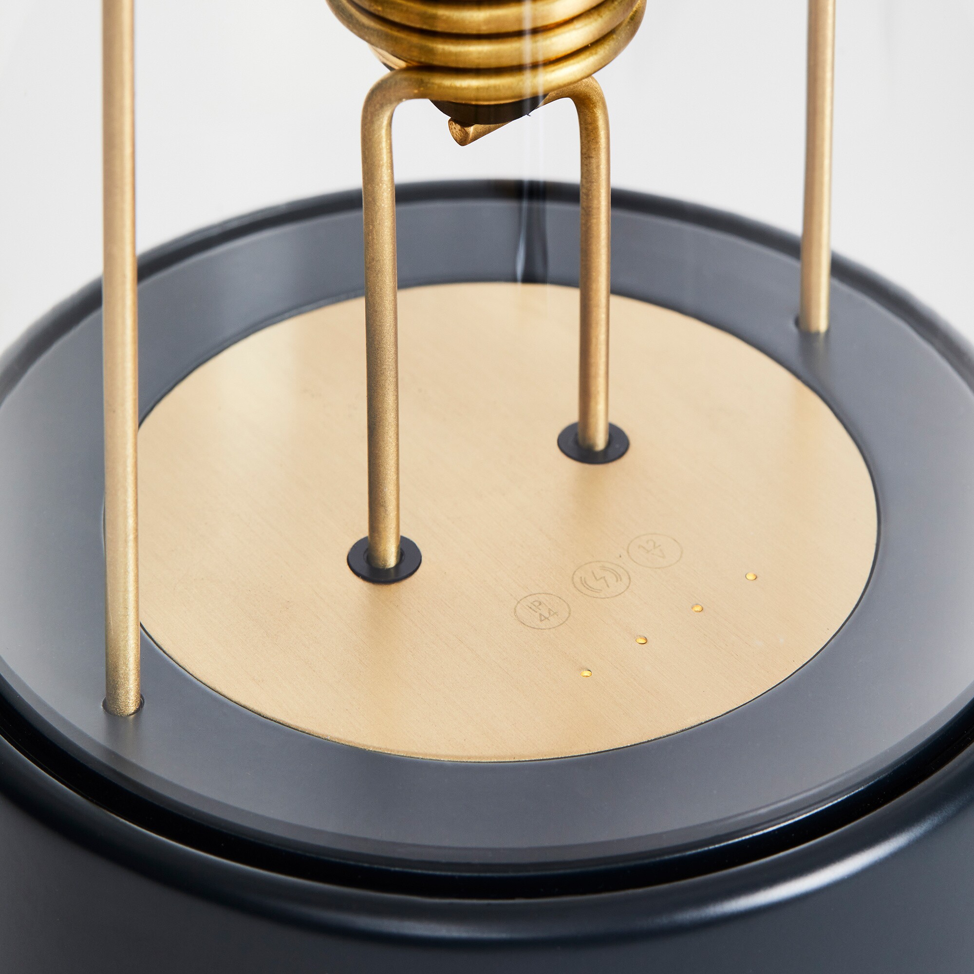 The Muse LED Lamp with Battery