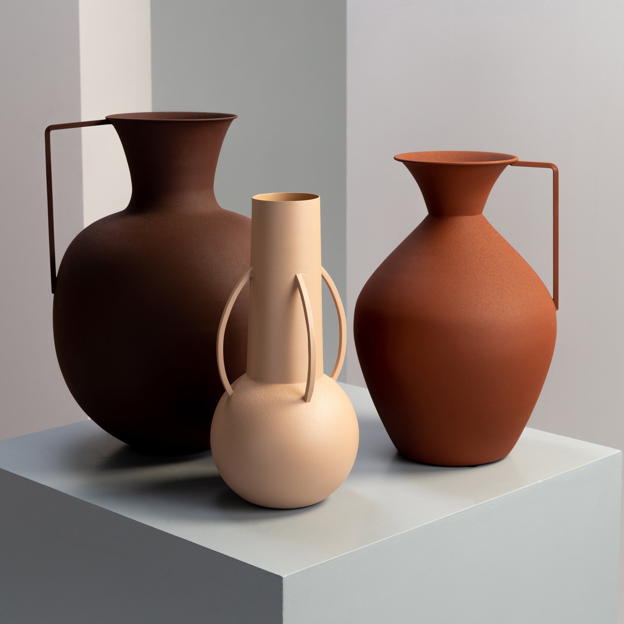 Roman Vaset Set of 3