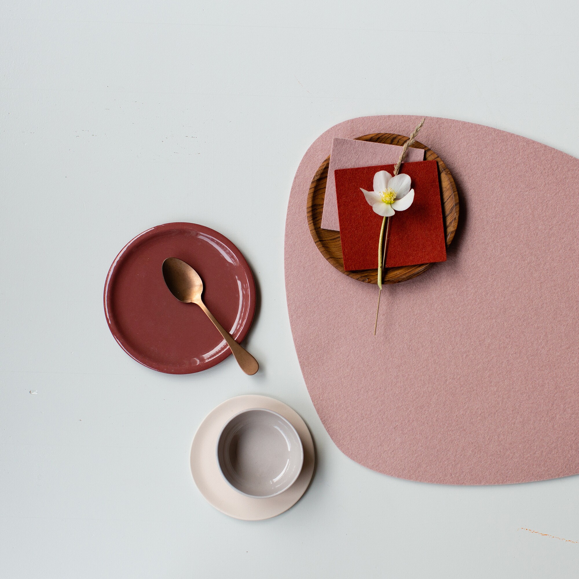 Stone Place Mat Set of 4 44x38cm