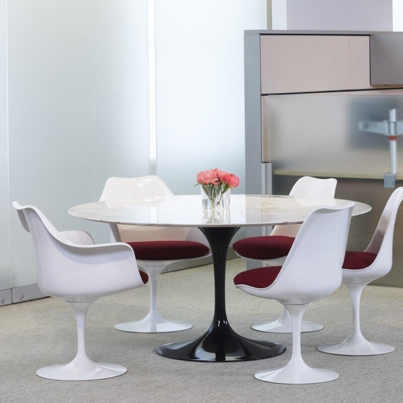 Tulip Eero Saarinen Chair Swivelling