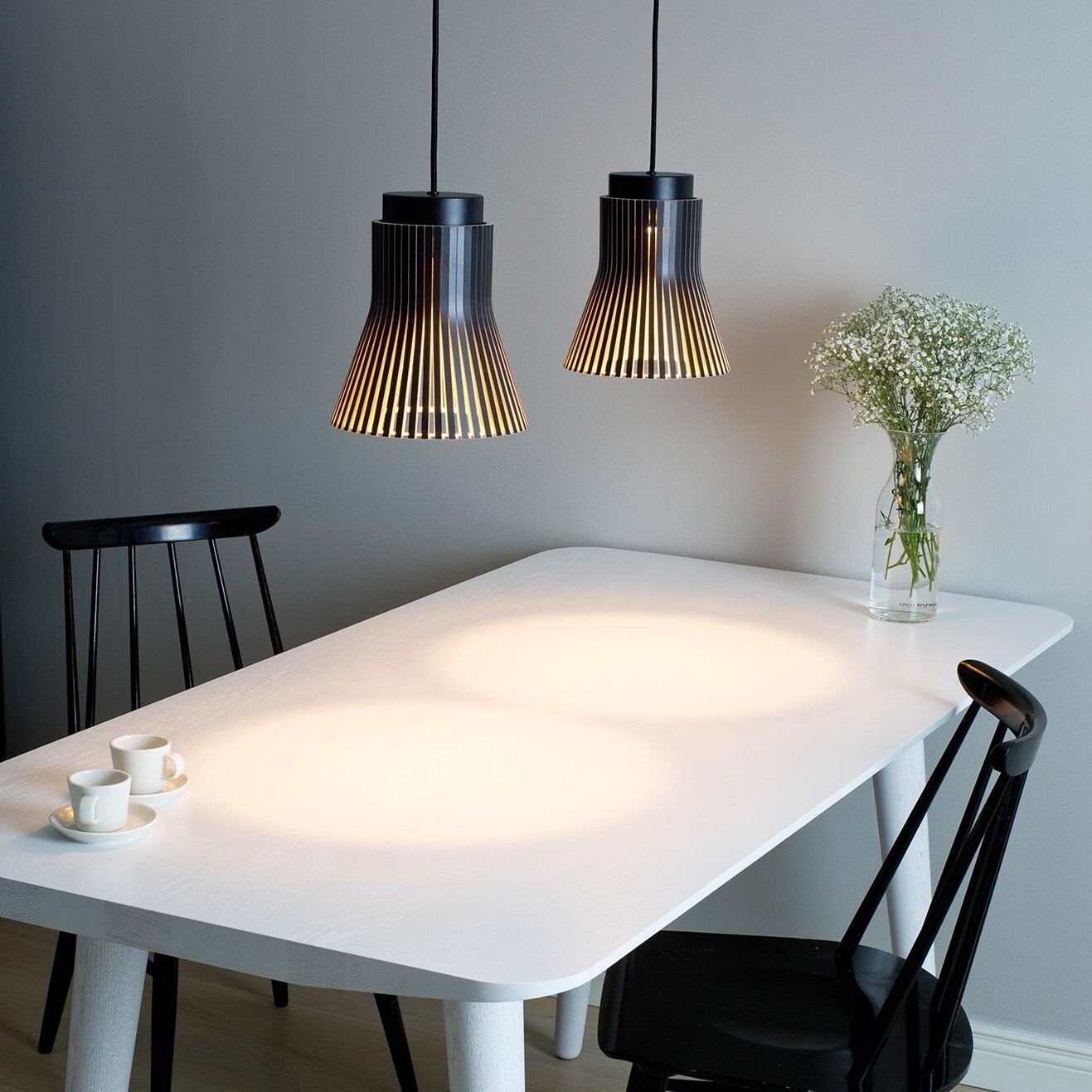 Petite 4600 Suspension Lamp