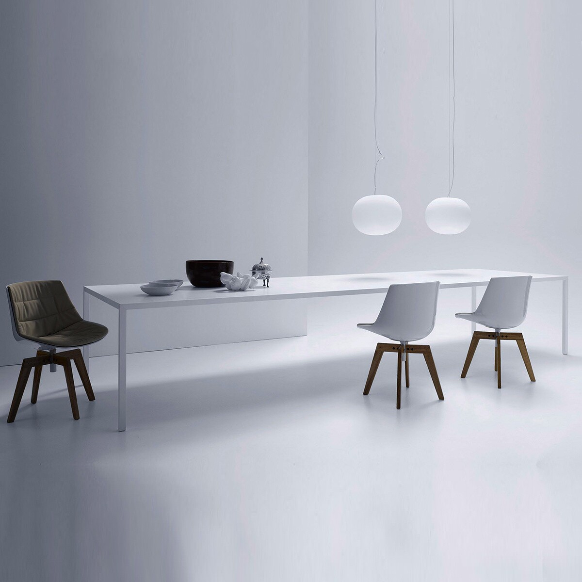 Tense Working Table H 73cm