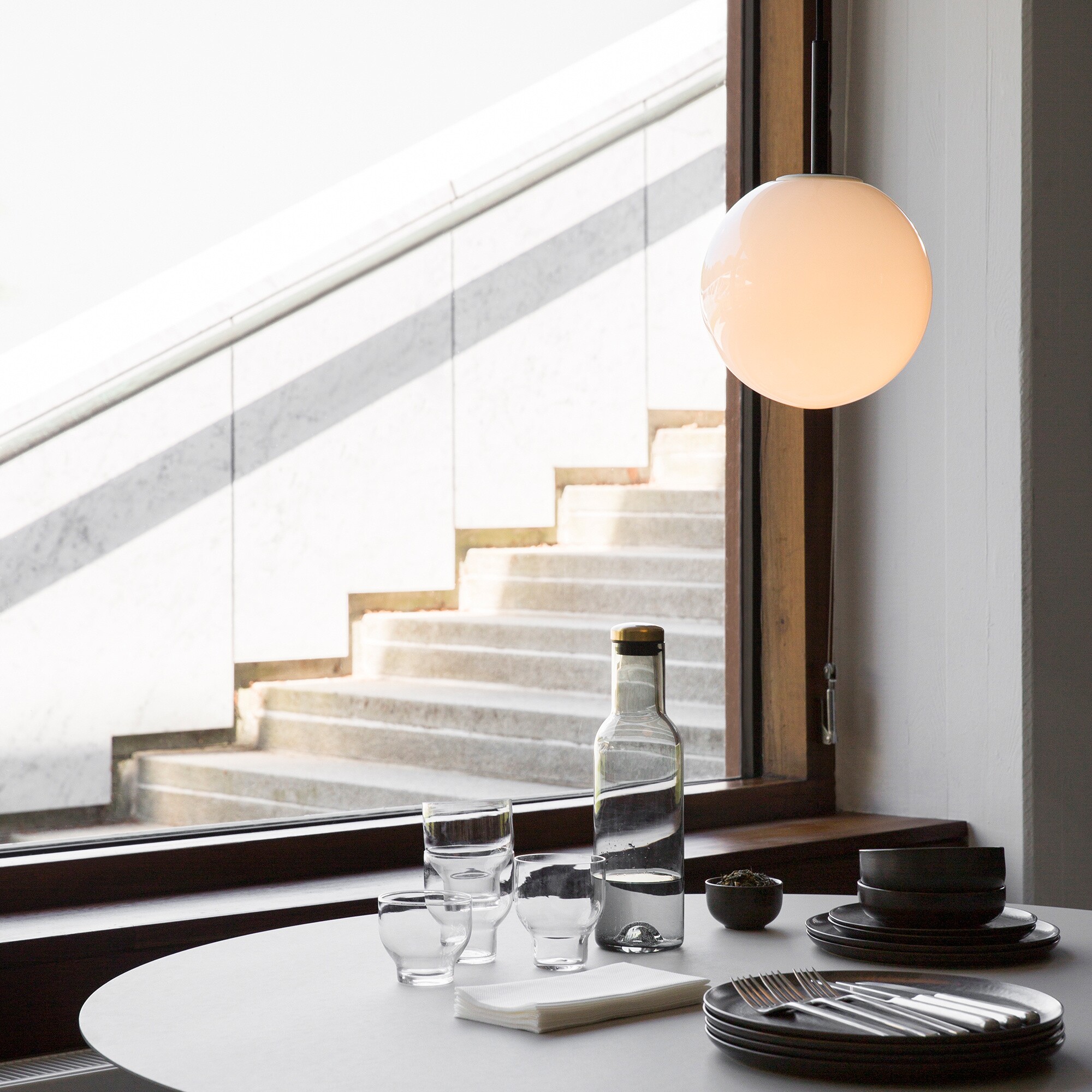 TR Bulb Suspension Lamp