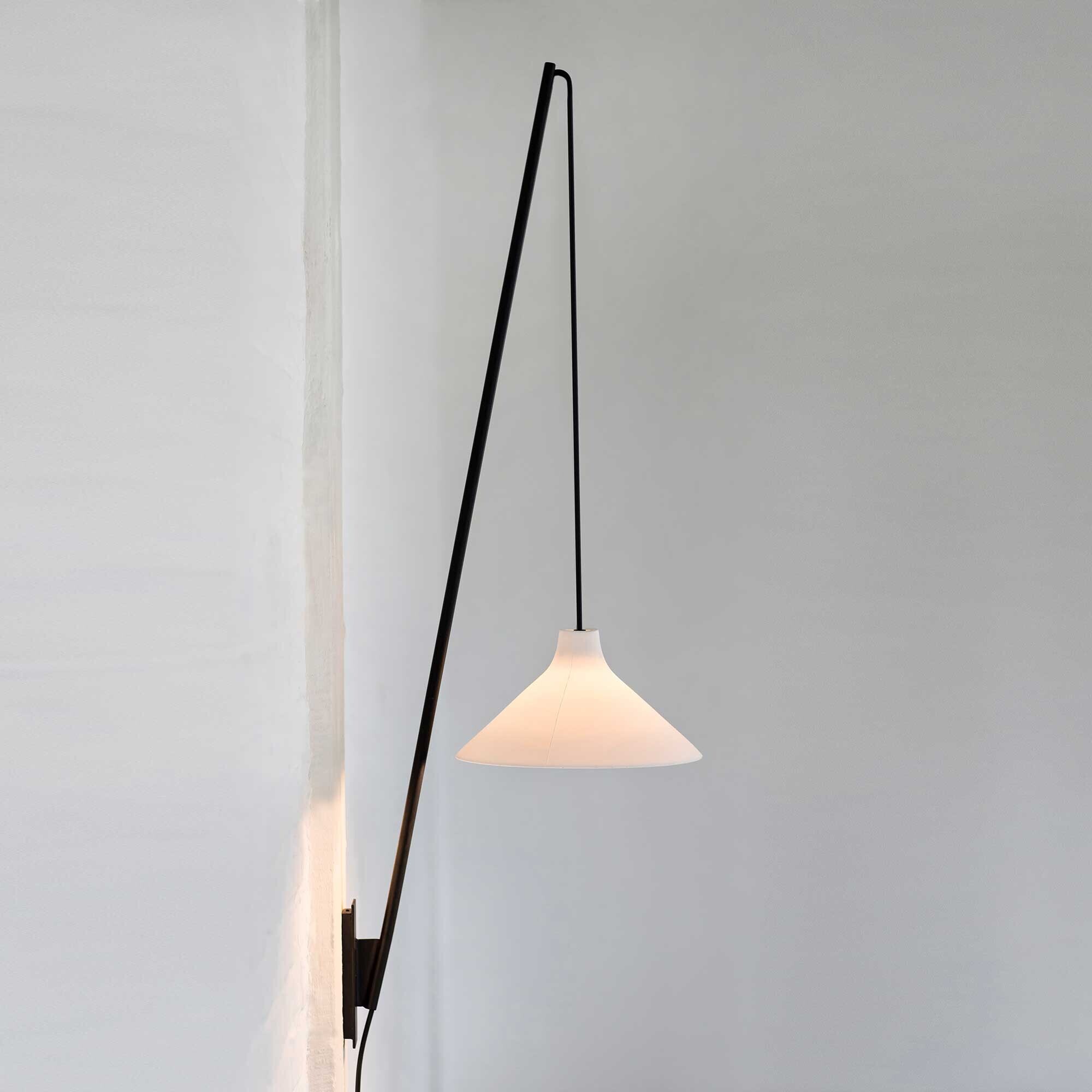 Seam Wall Lamp M