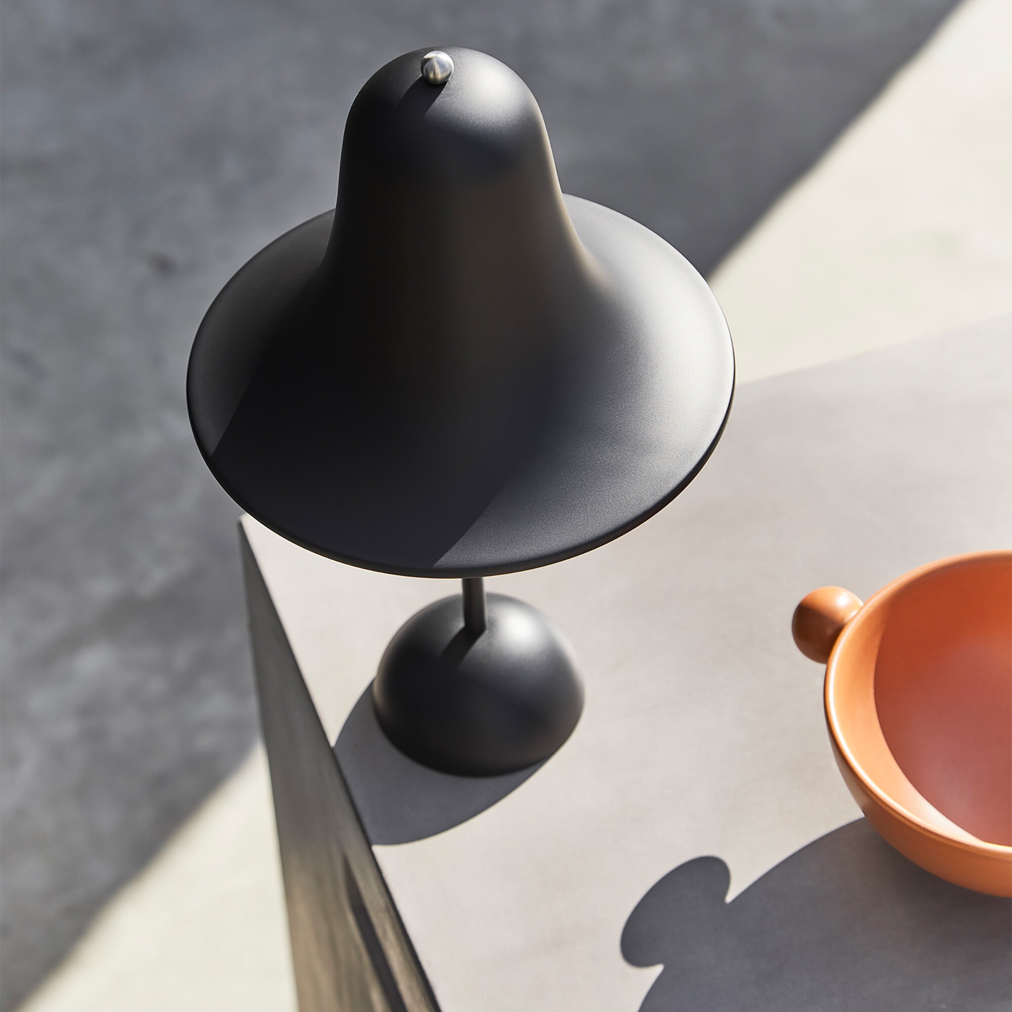 Pantop Portable LED Lamp with Battery