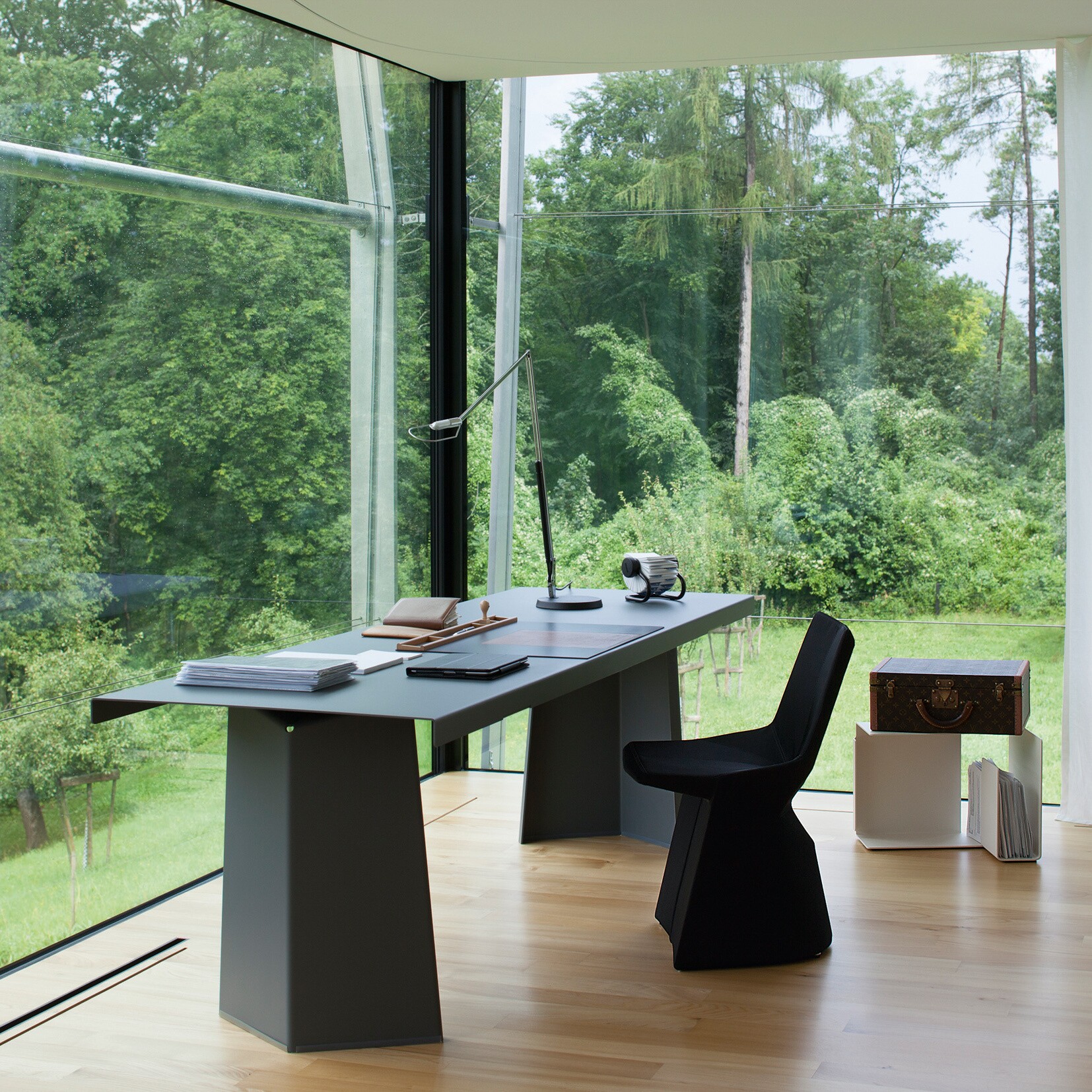 Pallas Indoor Table 240x75x72cm