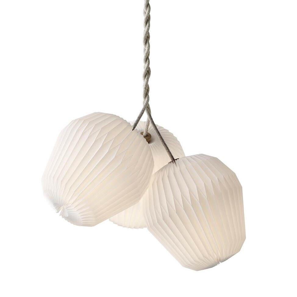 The Bouquet Suspension Lamp with 3 Lampshades