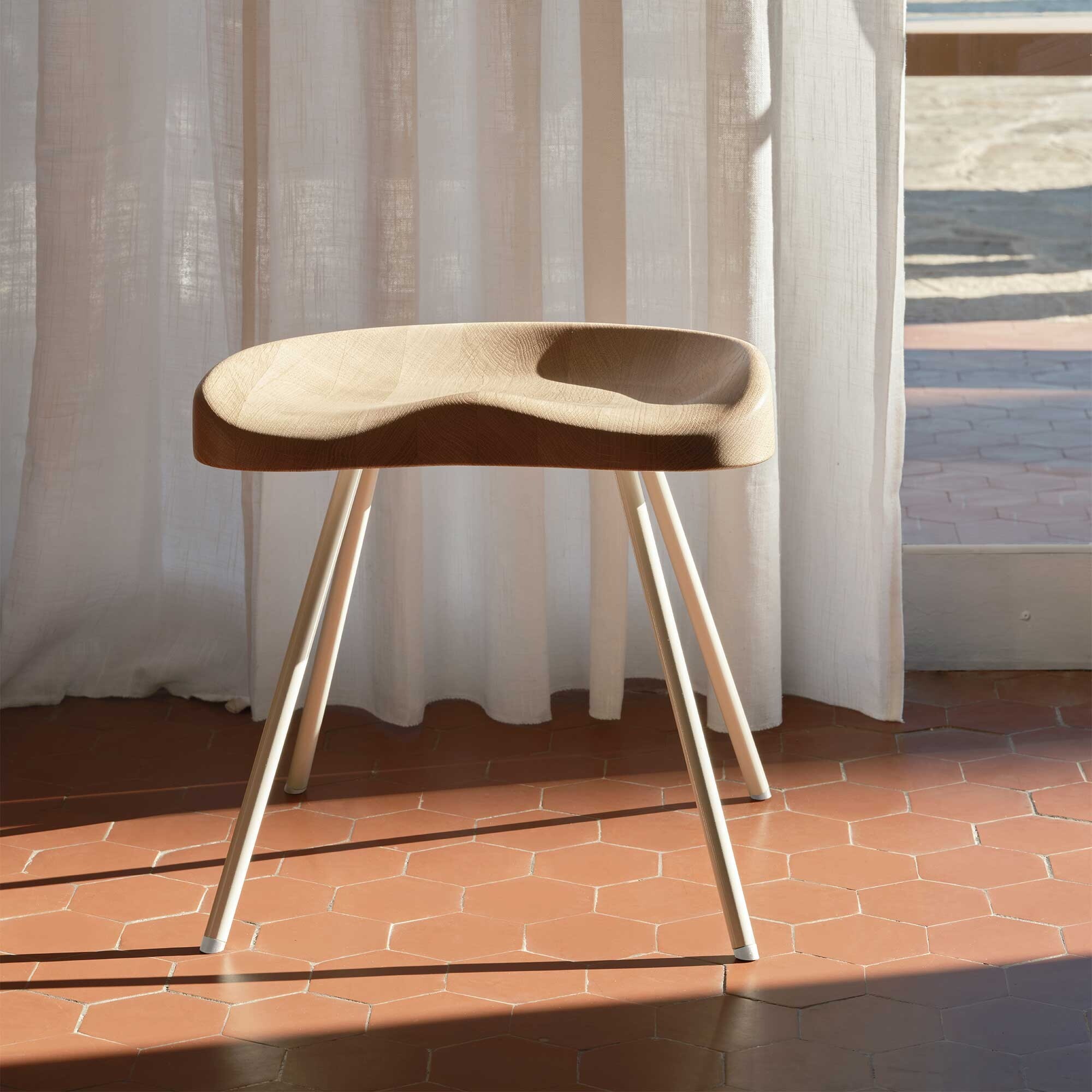 Tabouret N° 307 Stool