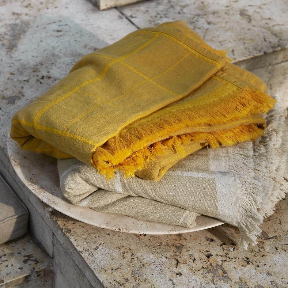 Untitled AP10 Throw 150x210cm