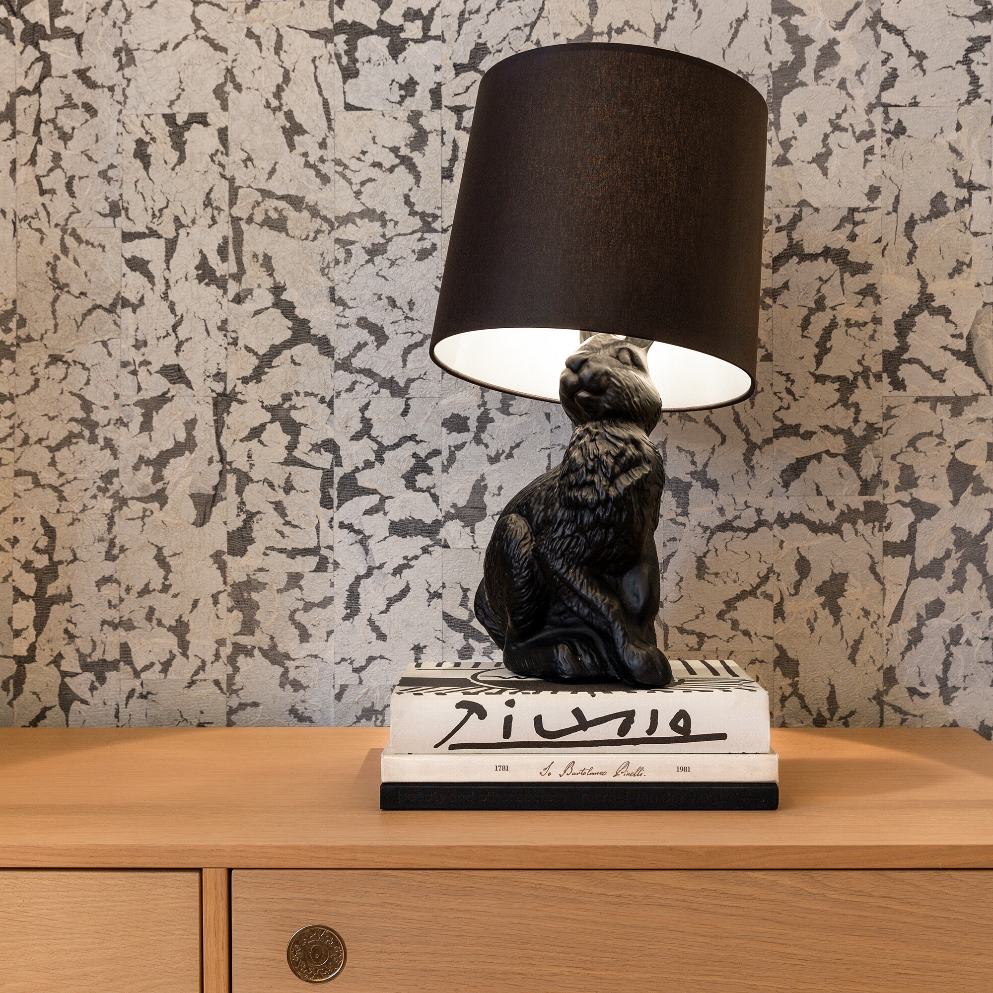 Rabbit Table Lamp