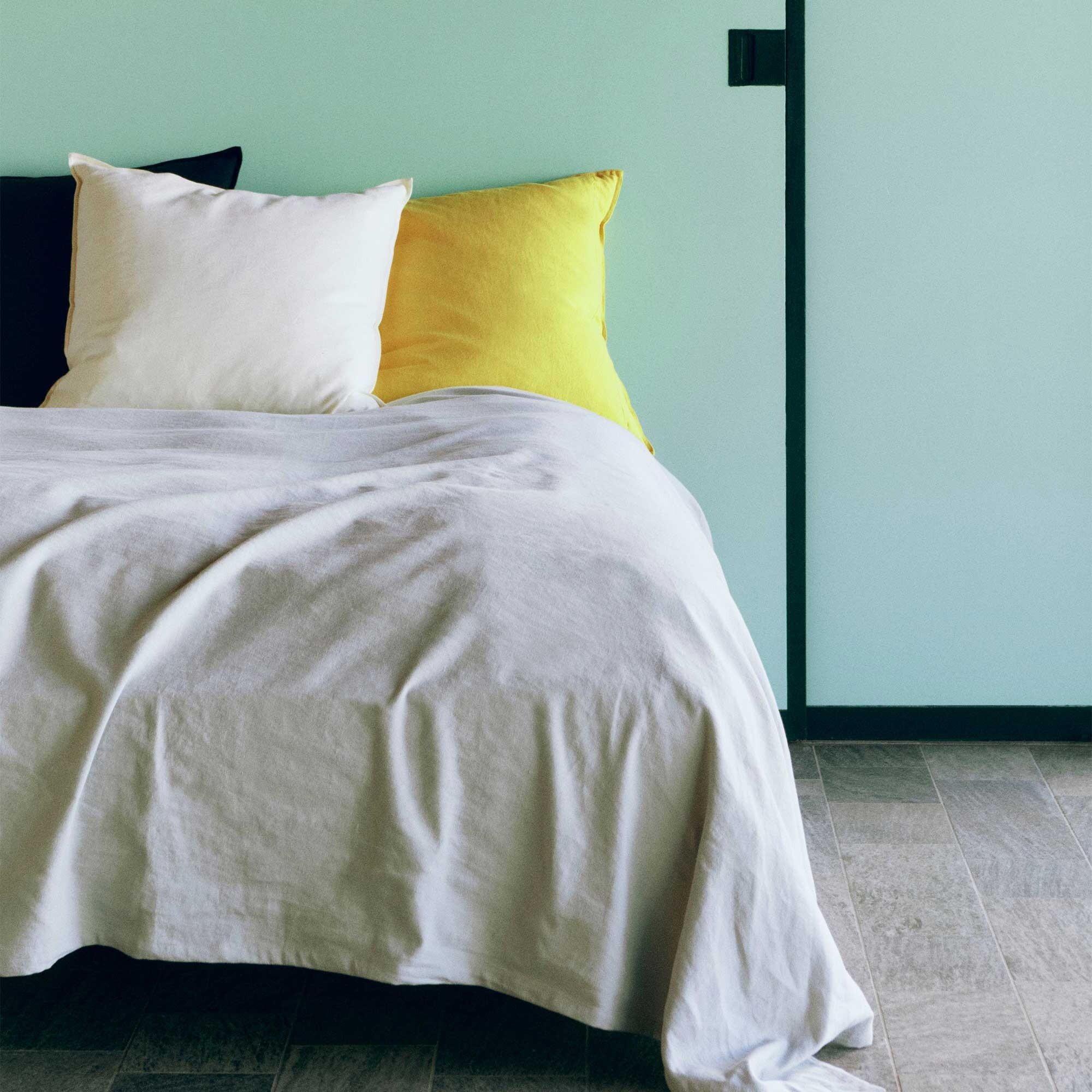 Linen Cushion 60x60cm