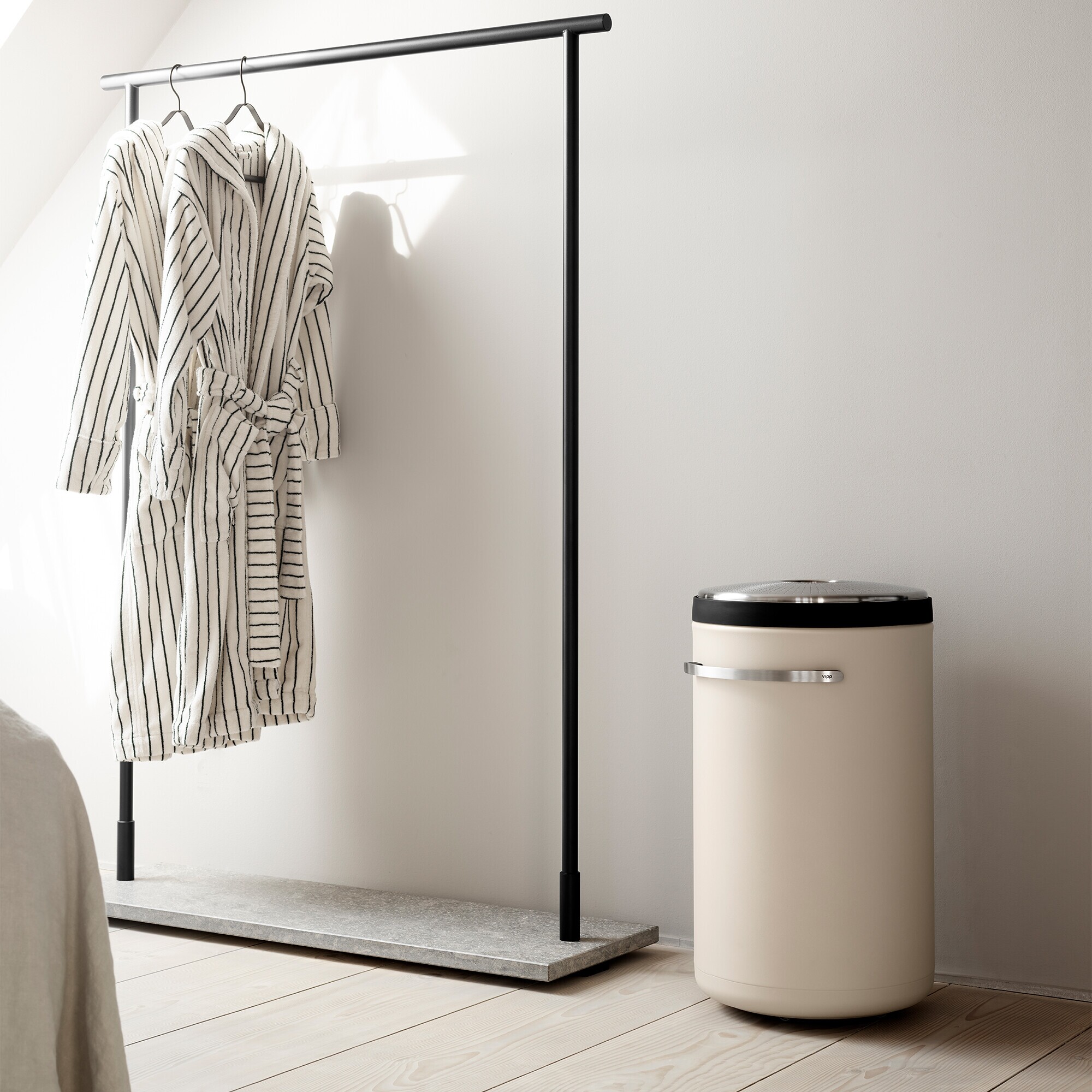 Vipp441 Laundry Basket