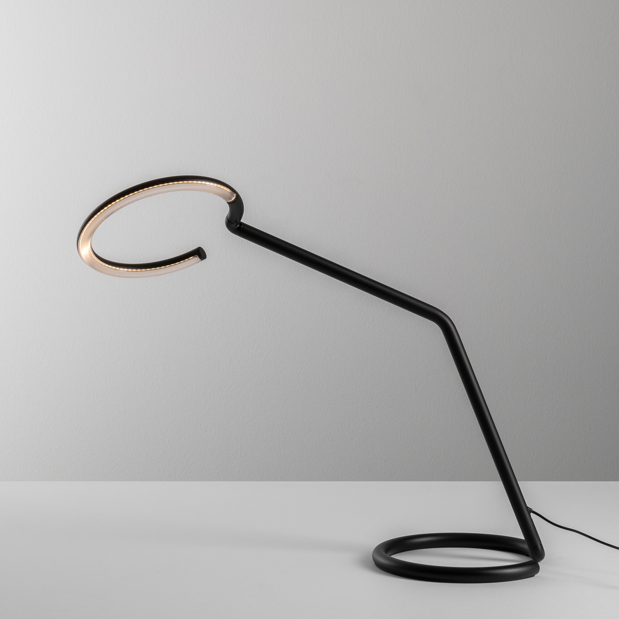 Vine Light LED Table Lamp