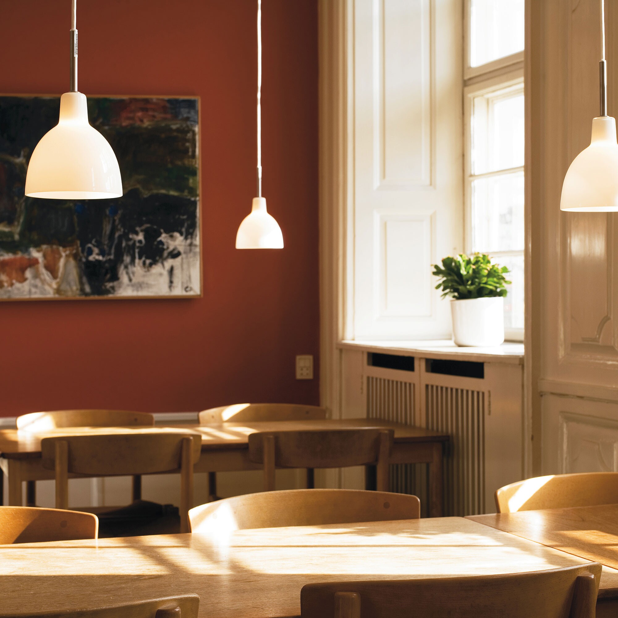 Toldbod Suspension Glass