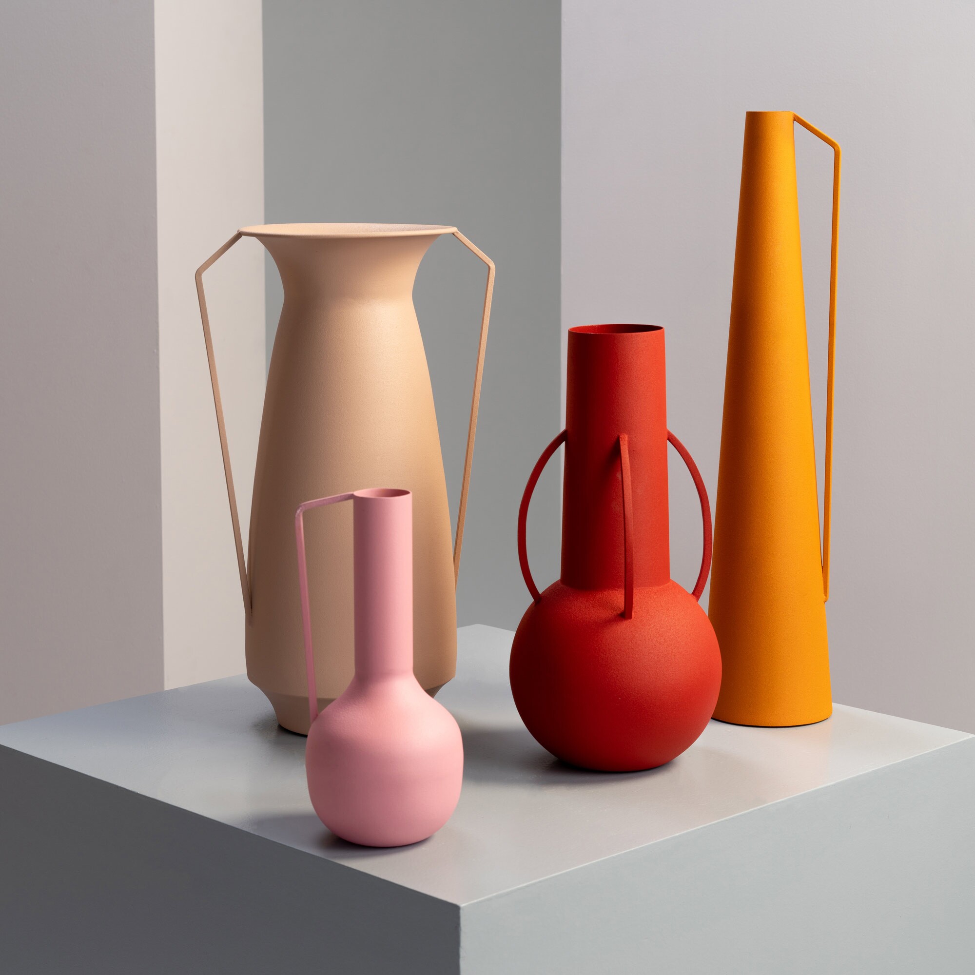 Roman Vaset Set of 4