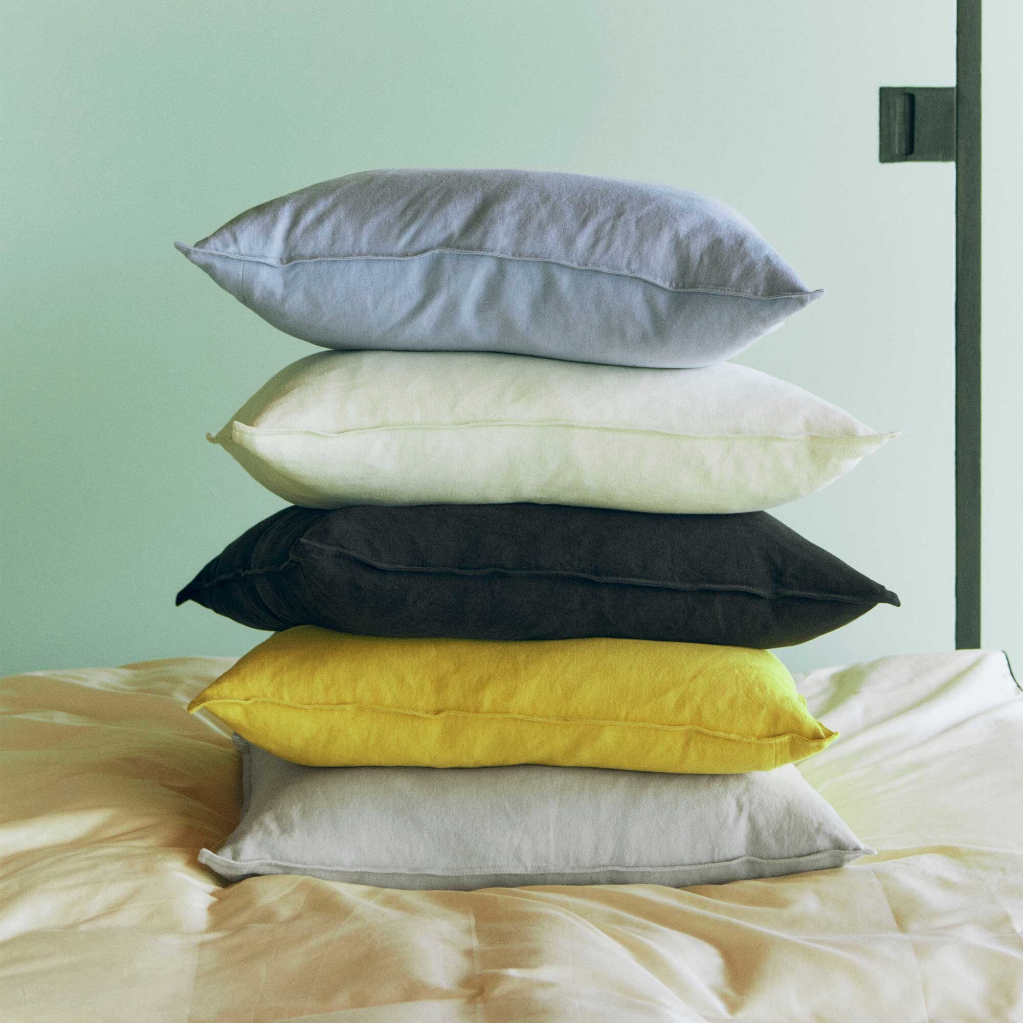 Linen Cushion 60x60cm