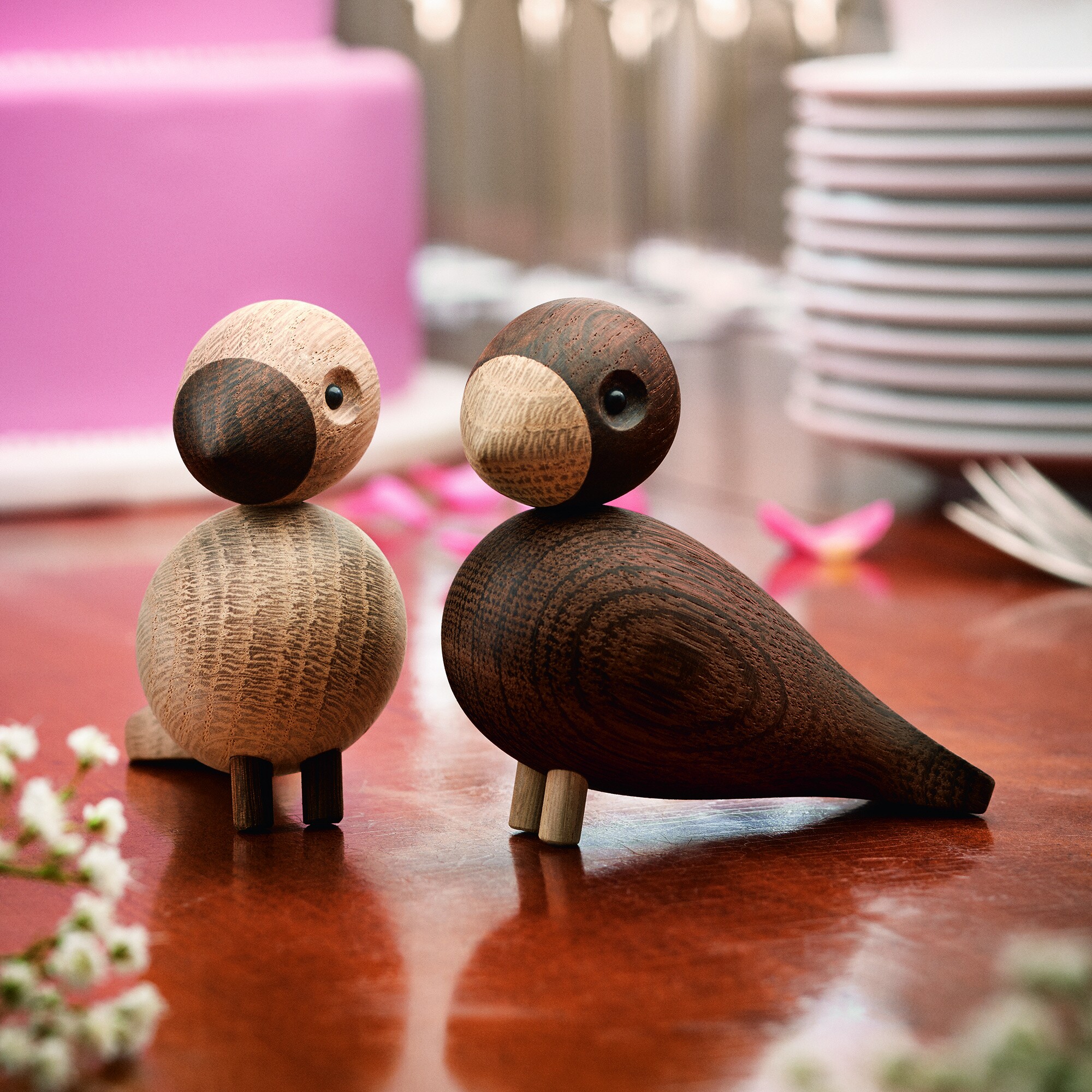 Wooden Figurines Lovebirds