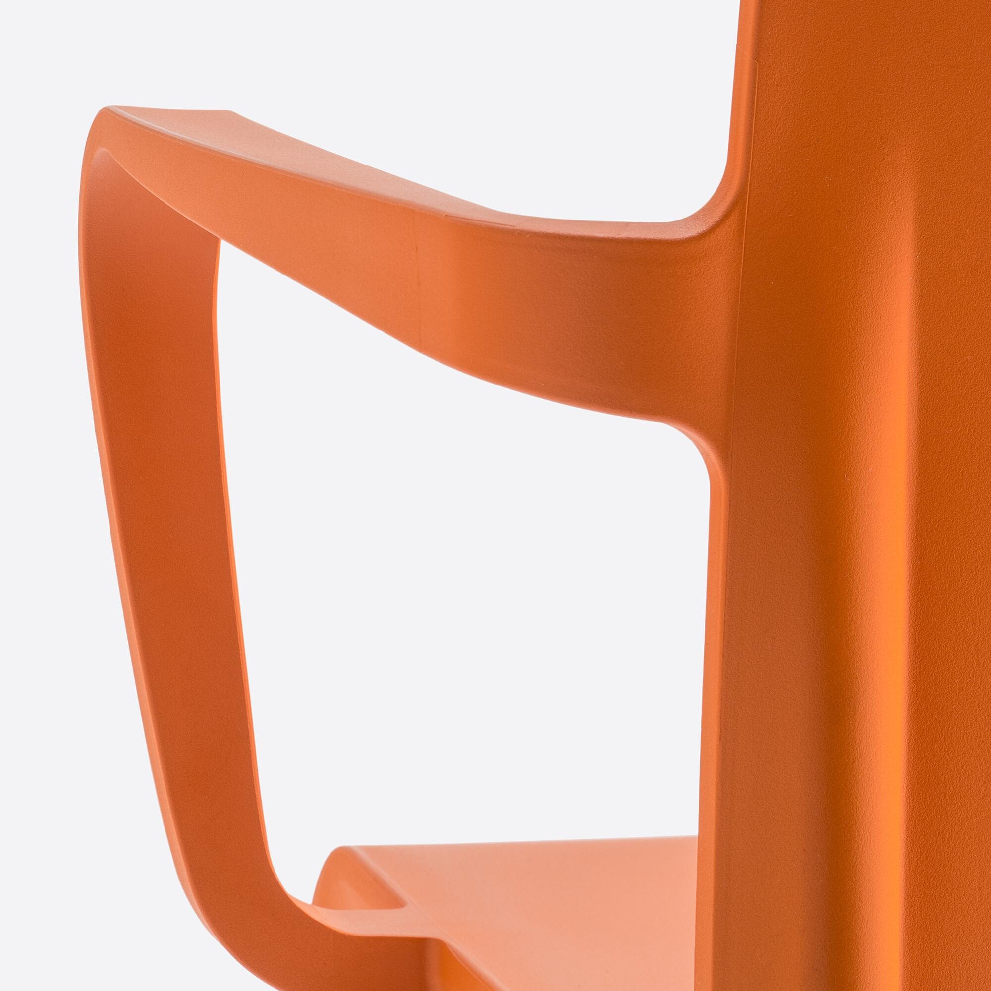 Volt 675 Garden Armchair