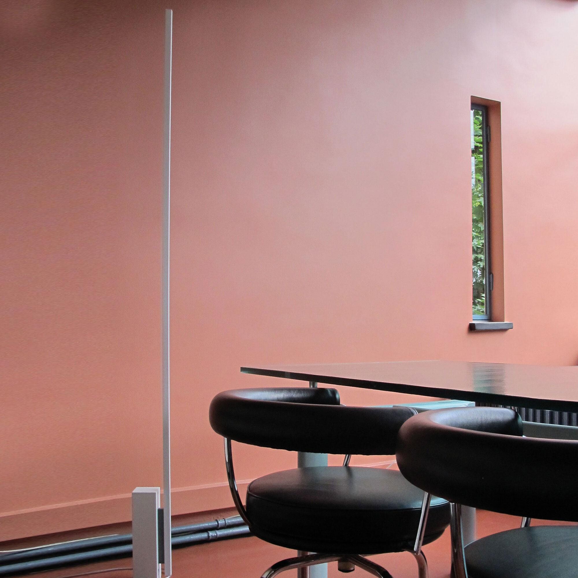 Linescapes LED Floor Lamp