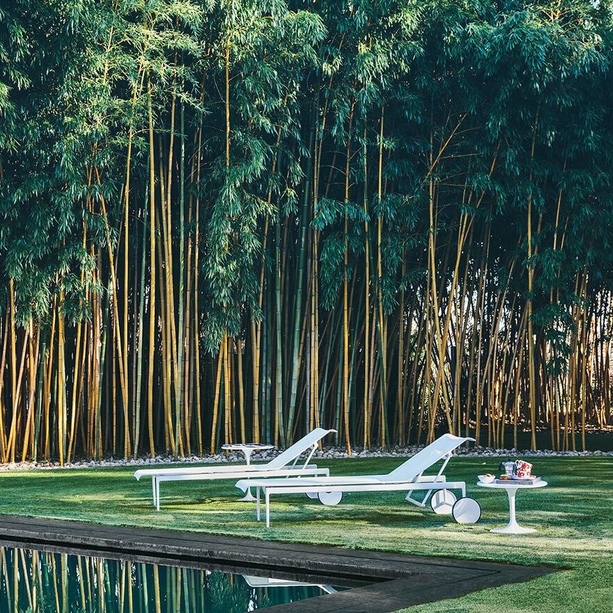 Saarinen Garden Side Table