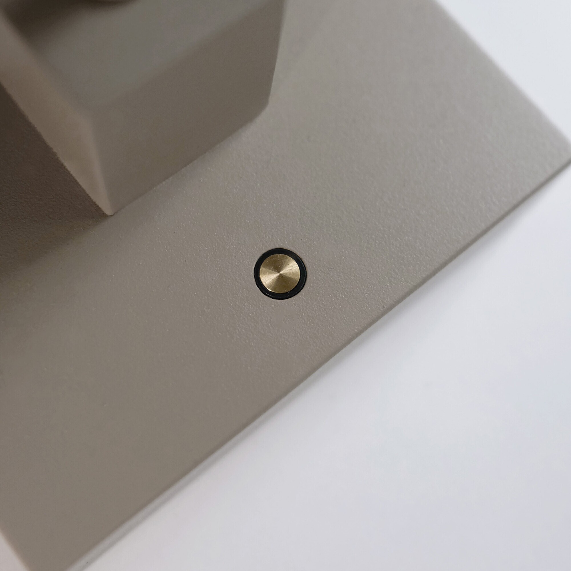 Snowball LED Floor Lamp with Battery