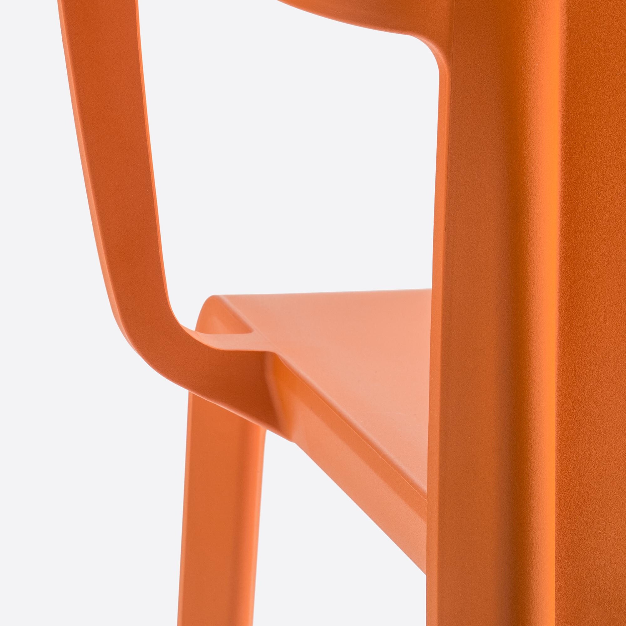 Volt 675 Garden Armchair