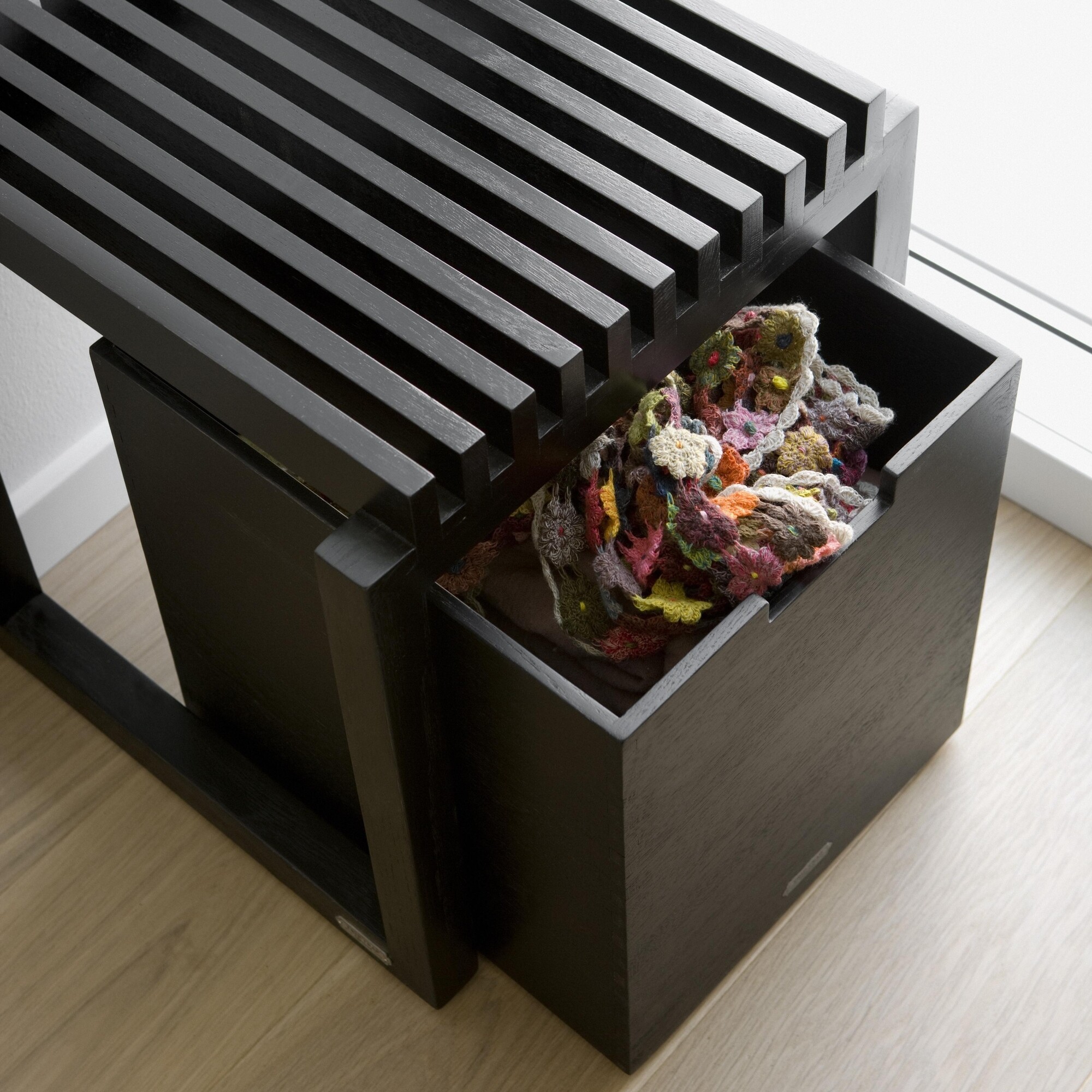 Skagerak Cutter Box with Wheels L