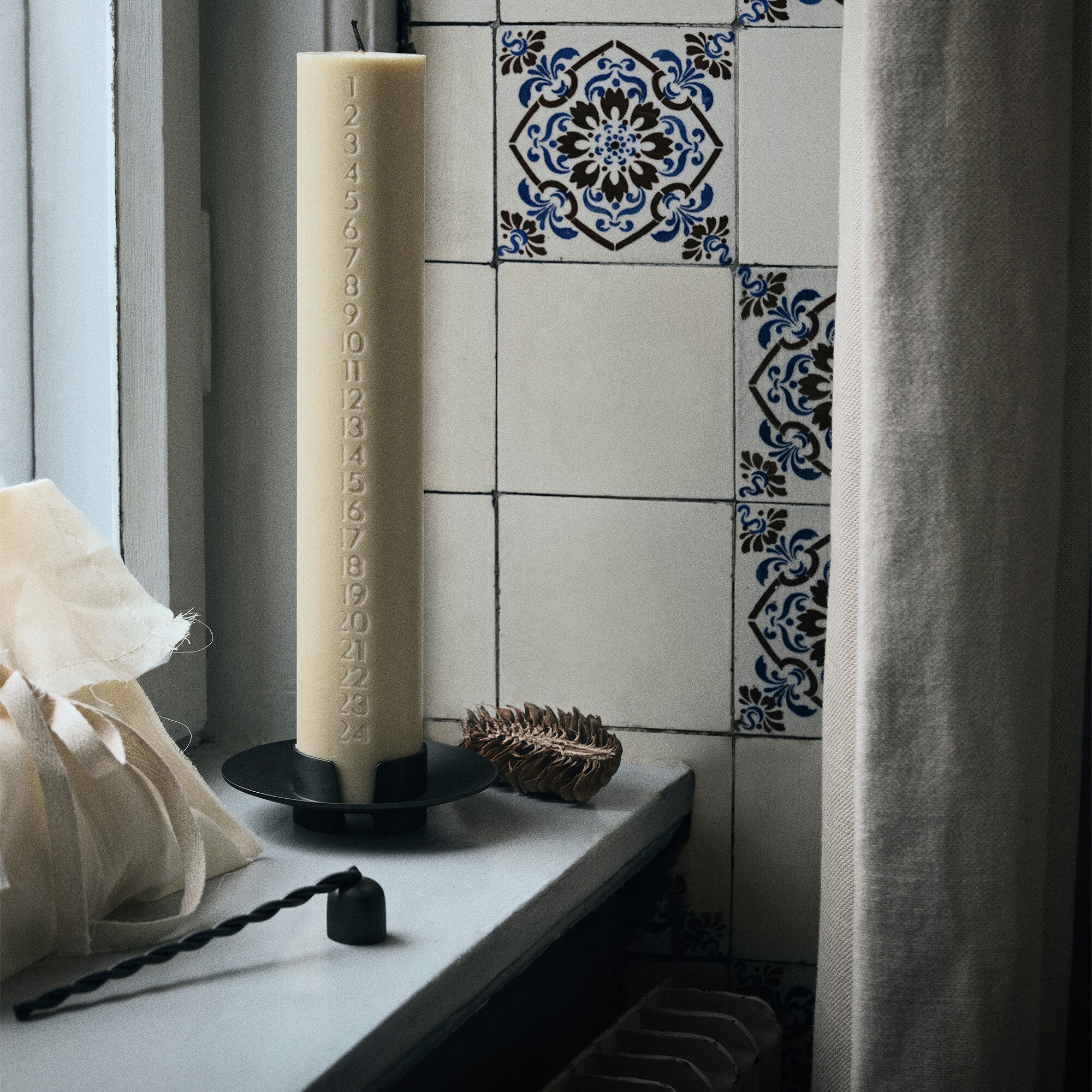 Twist Candle Snuffer