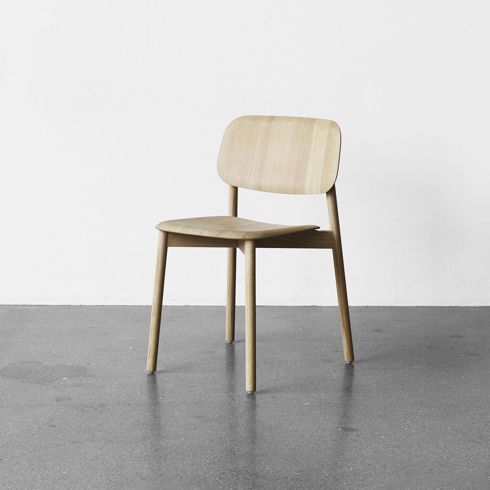 Soft Edge 60 Chair