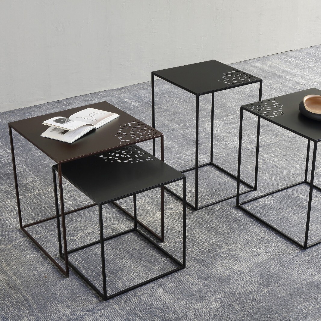 Slim Charme Side Table