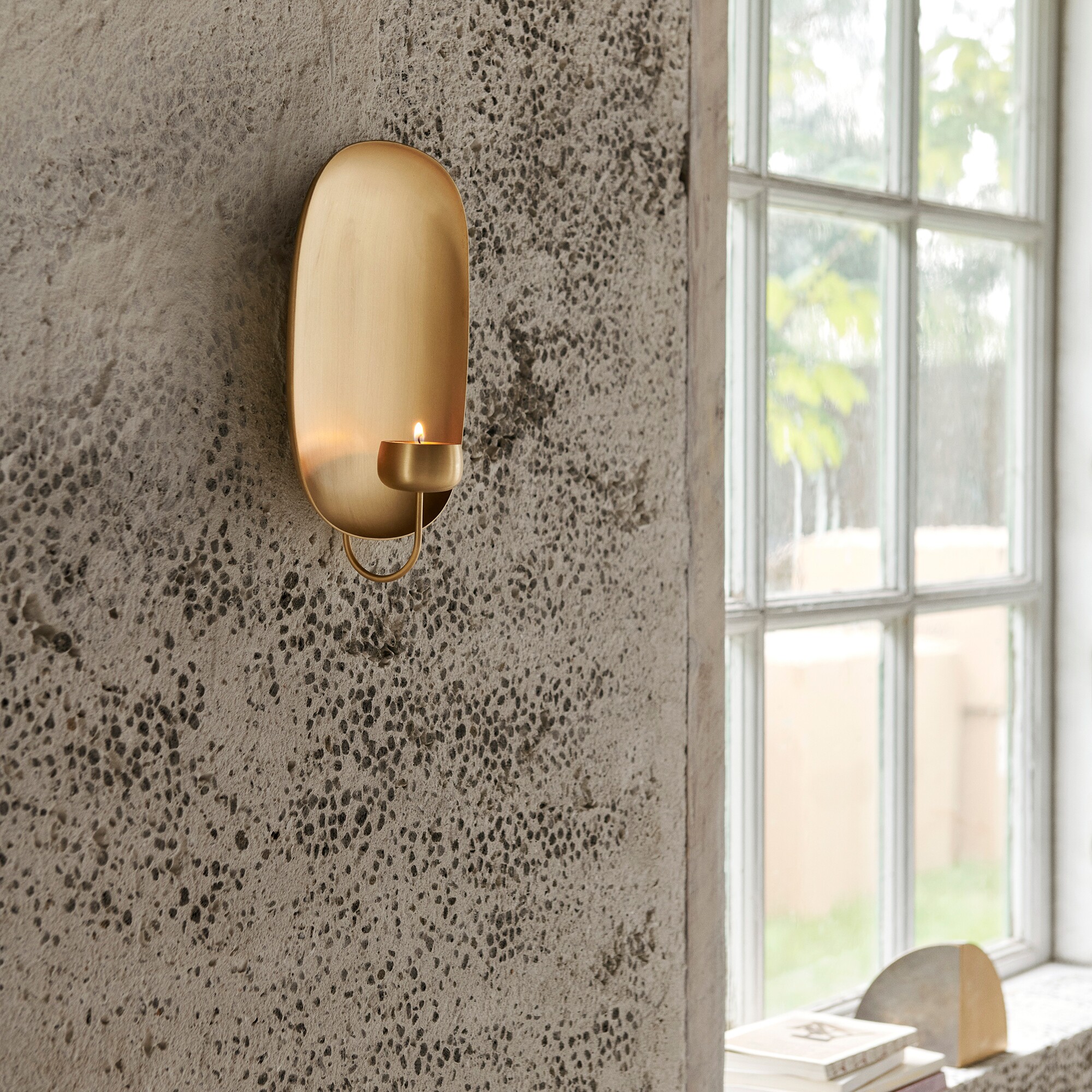 Votive AV20 Wall Tealight Candle Holder