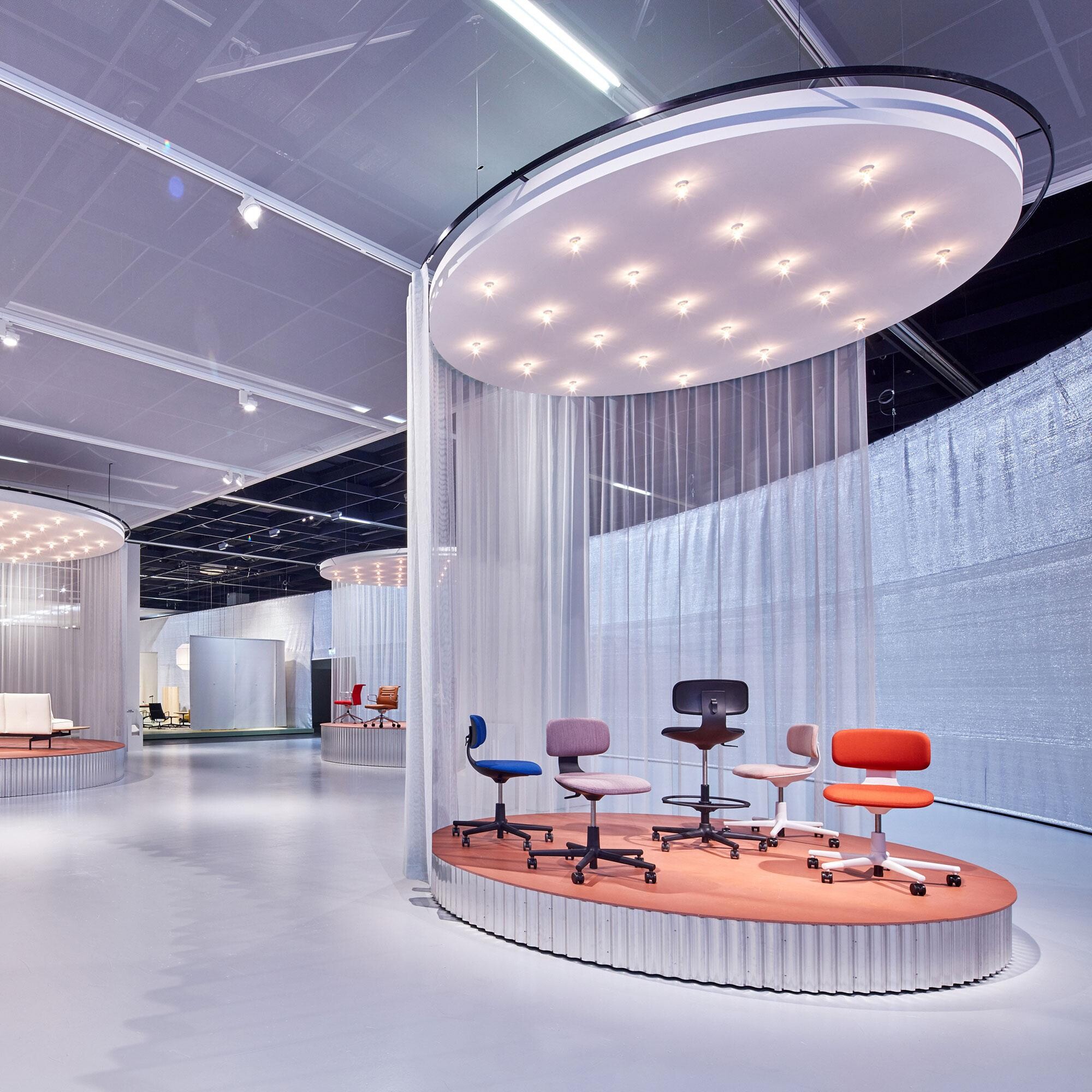 Rookie Office Swivel Chair Deep Black