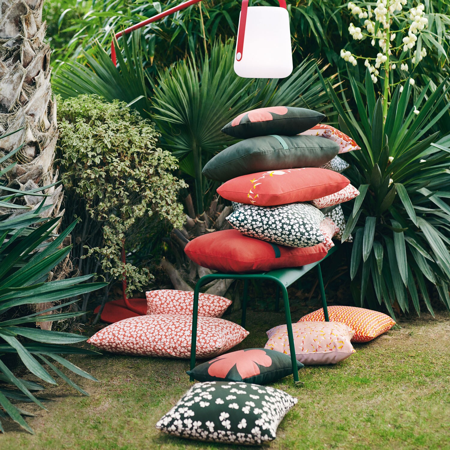 Trèfle Outdoor Cushion 68x44cm