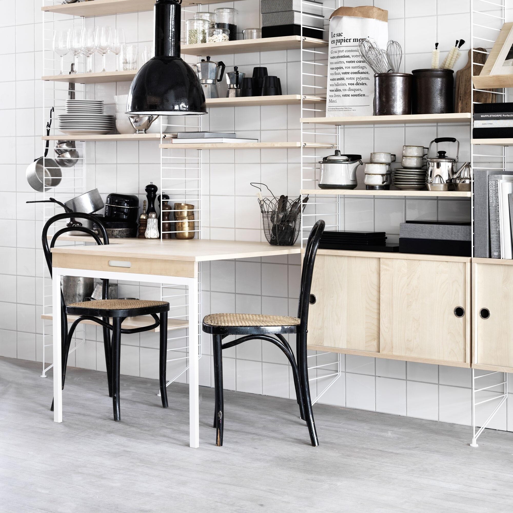 String System Folding Table