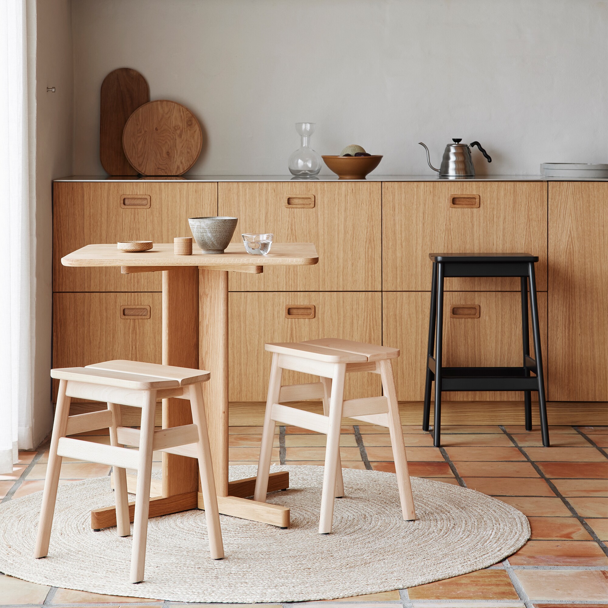 Quatrefoil Table 68x68cm