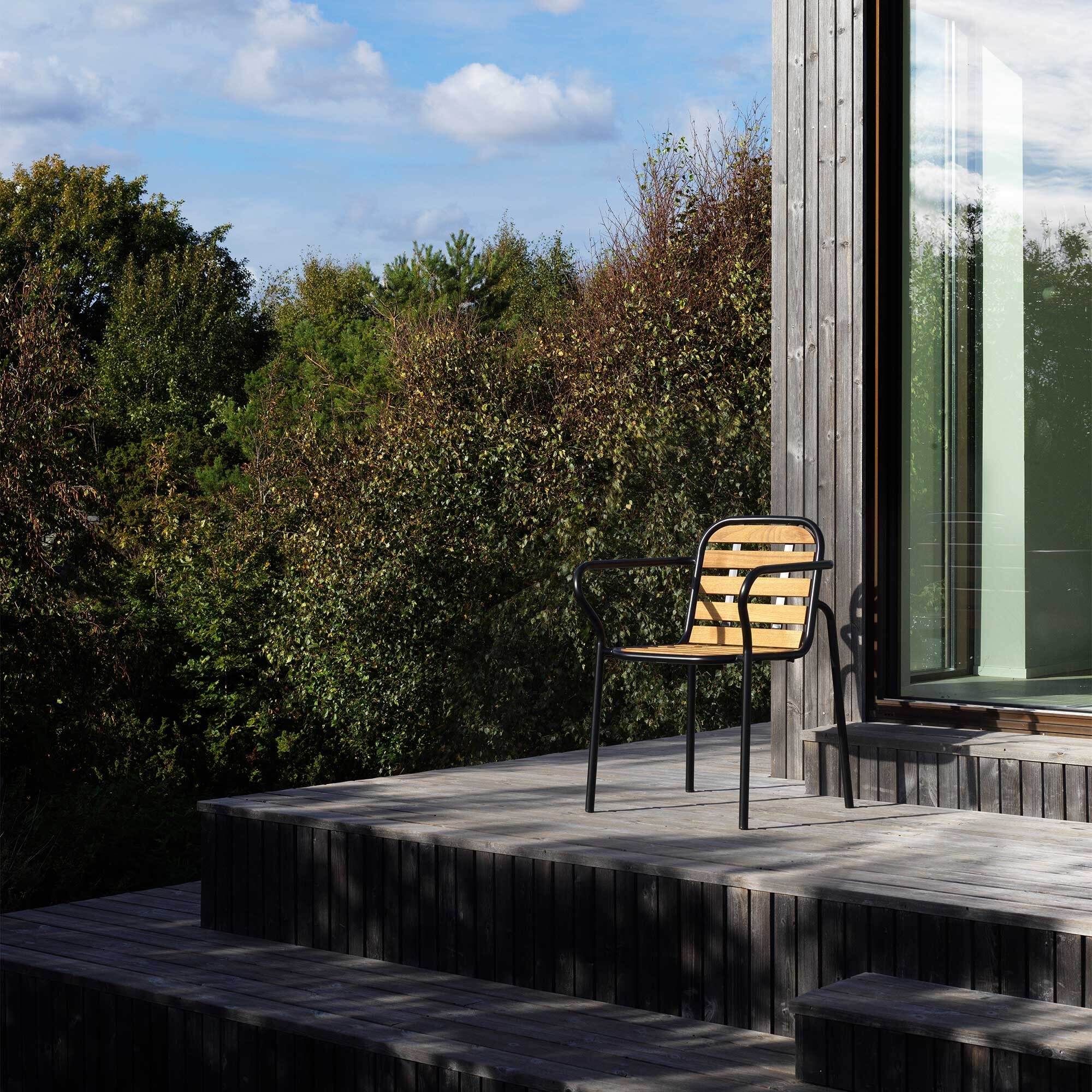 Vig Outdoor Armchair Wood