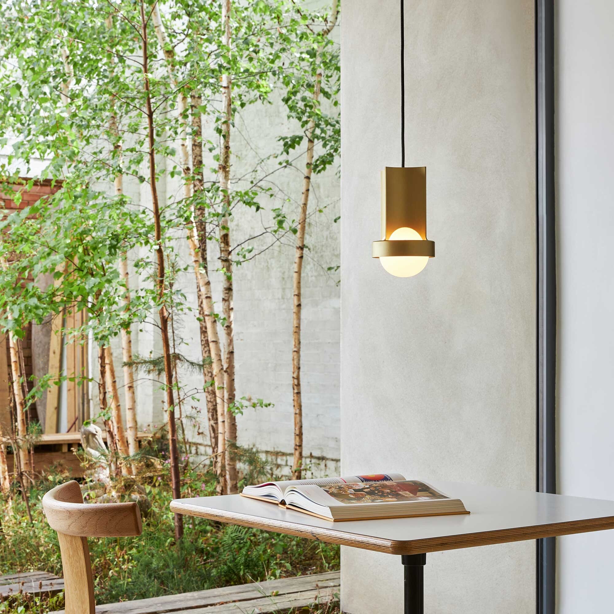 Loop Suspension Lamp S + Sphere III