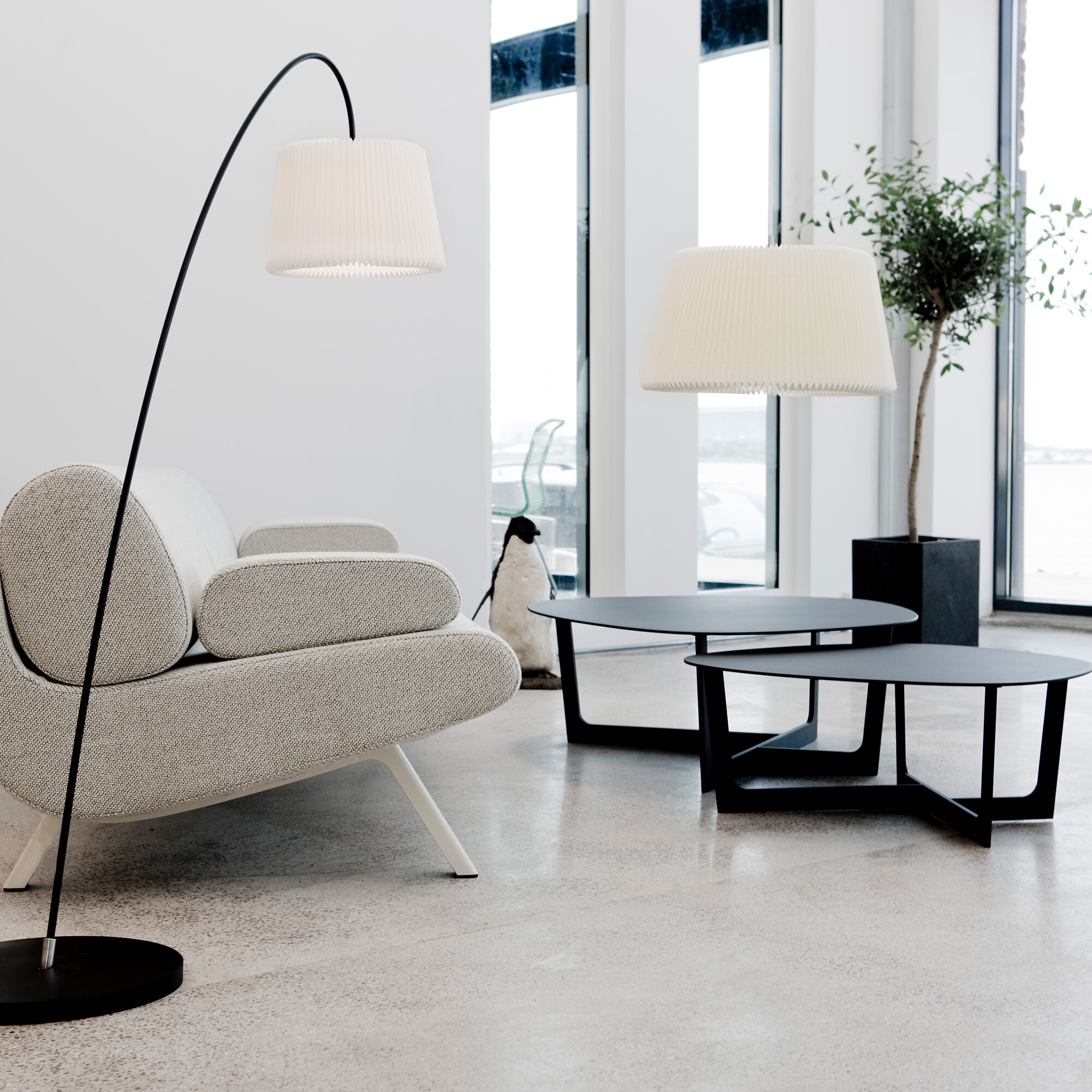 Snowdrop 320 Floor Lamp