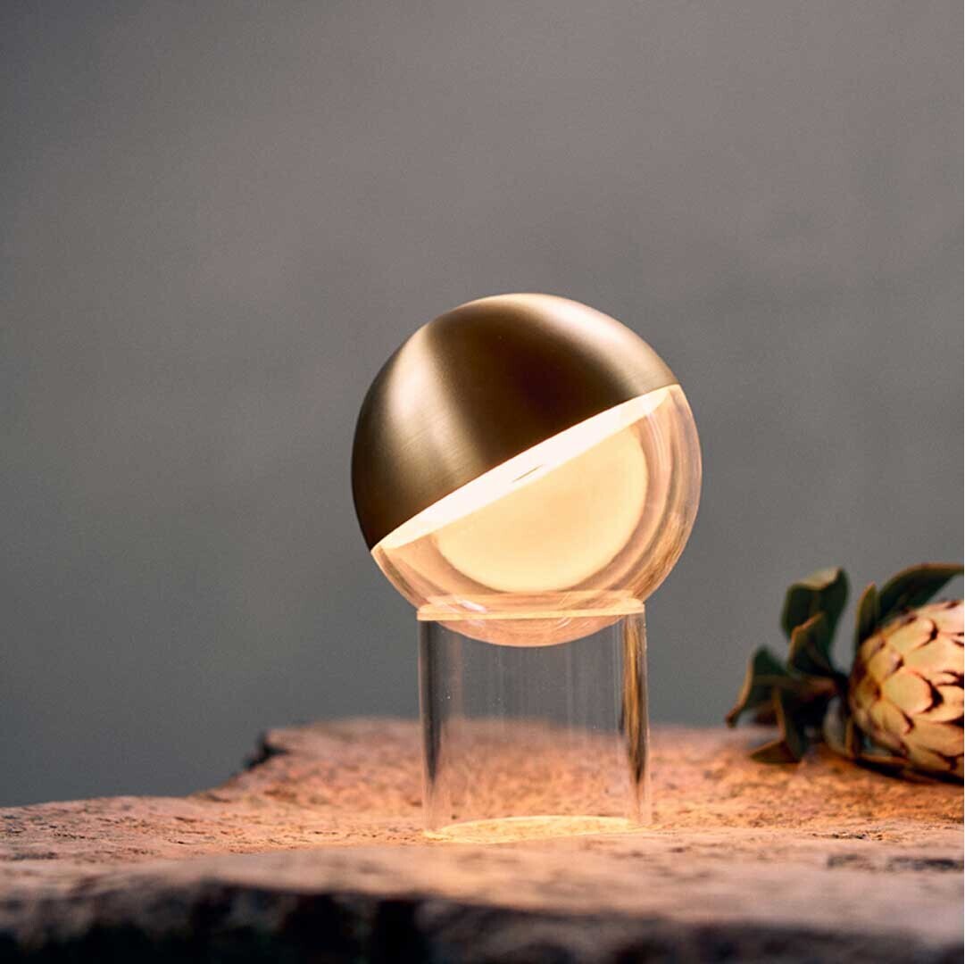 Pila Portable LED Lamp with Battery