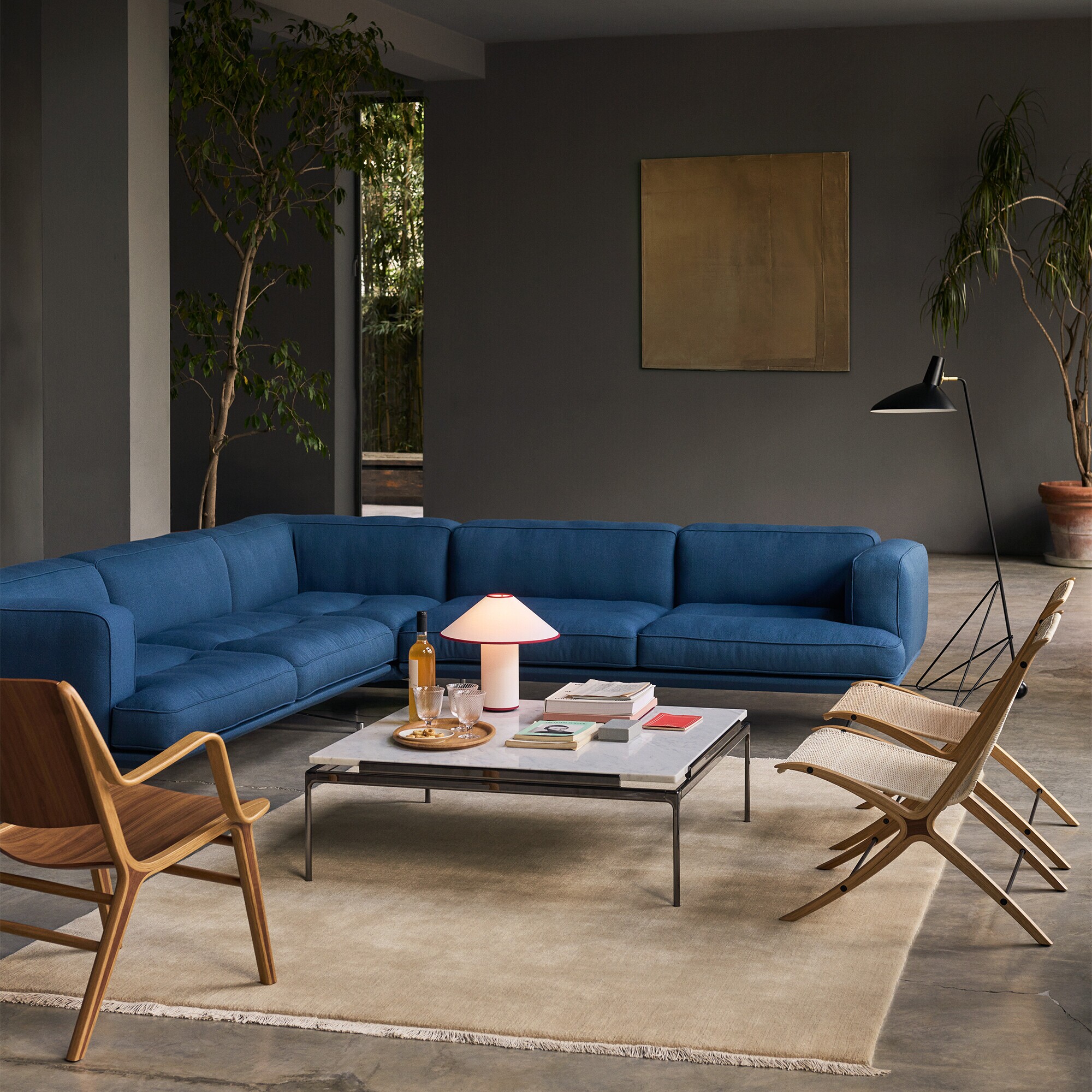 Tripod HM8 Floor Lamp