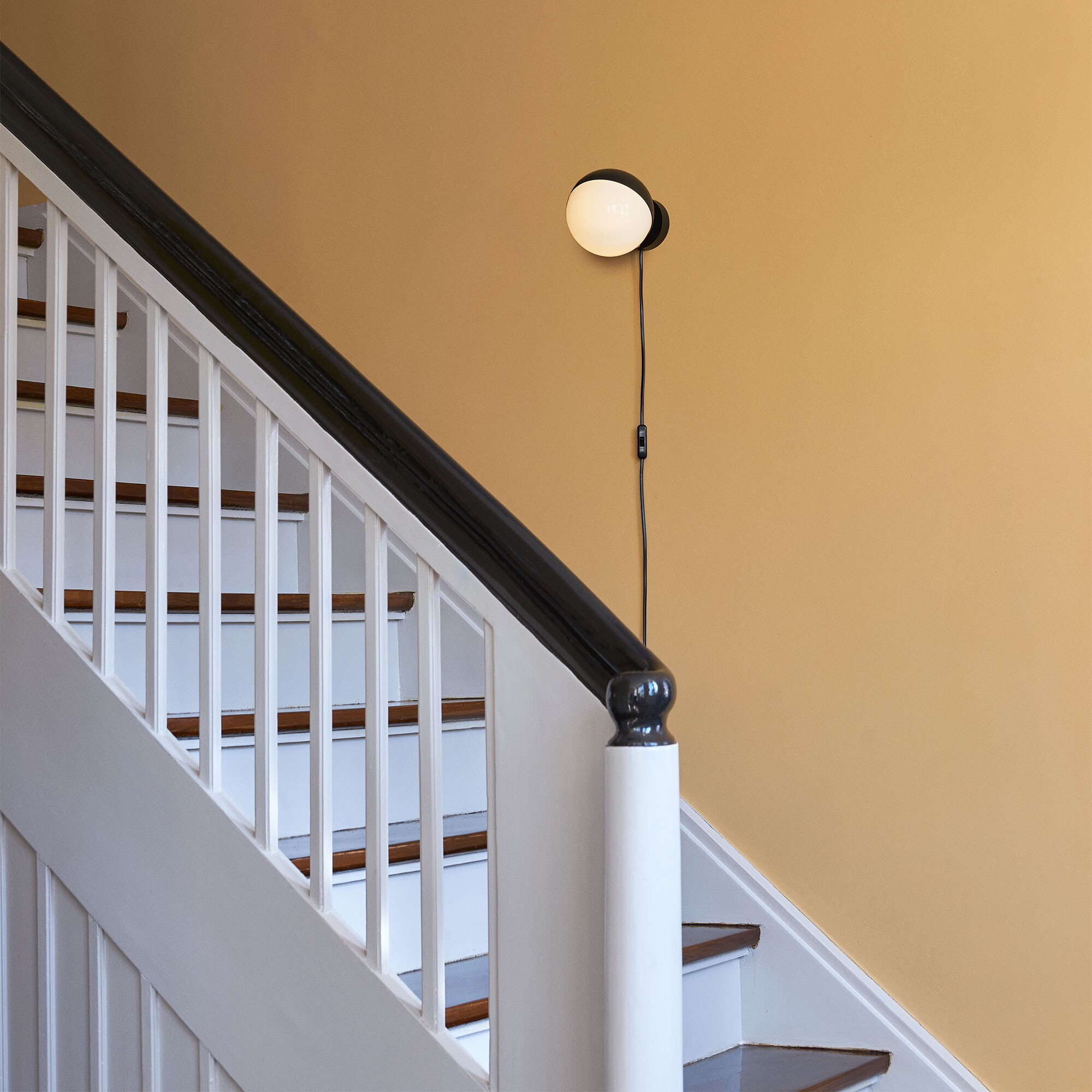 VL Studio 150 Wall Lamp