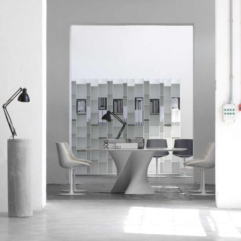 S Table Dining Table White Base